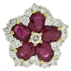 Anillo Flor de Oro Rubí Diamante