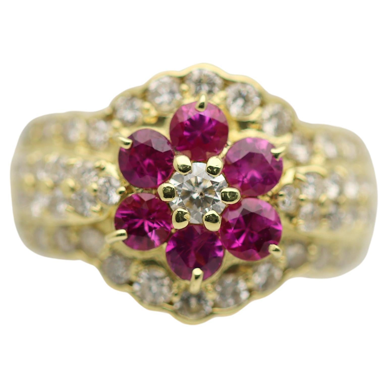 Bague fleur en or avec rubis et diamant