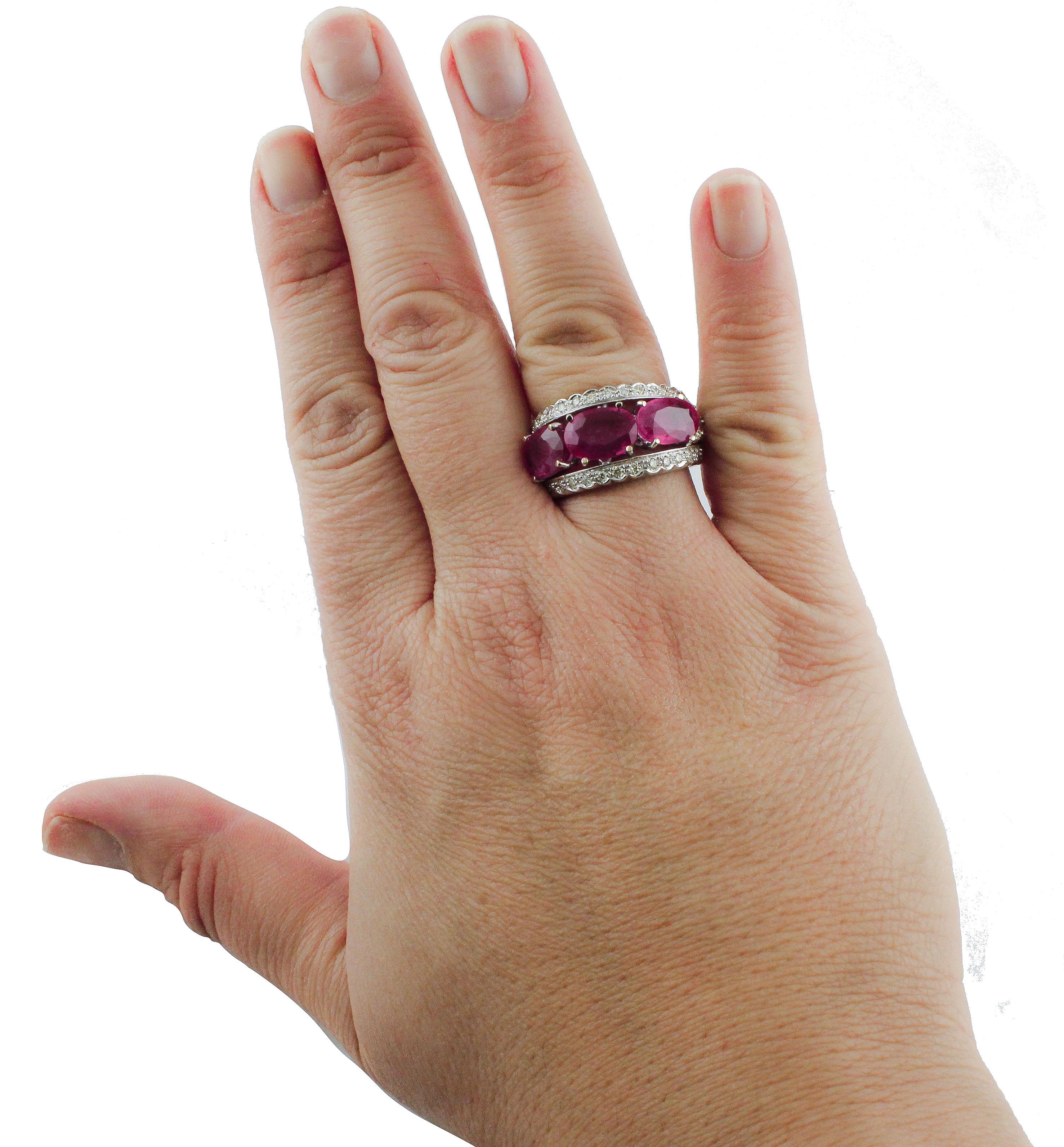 Women's  Ruby Diamond Gold Ring