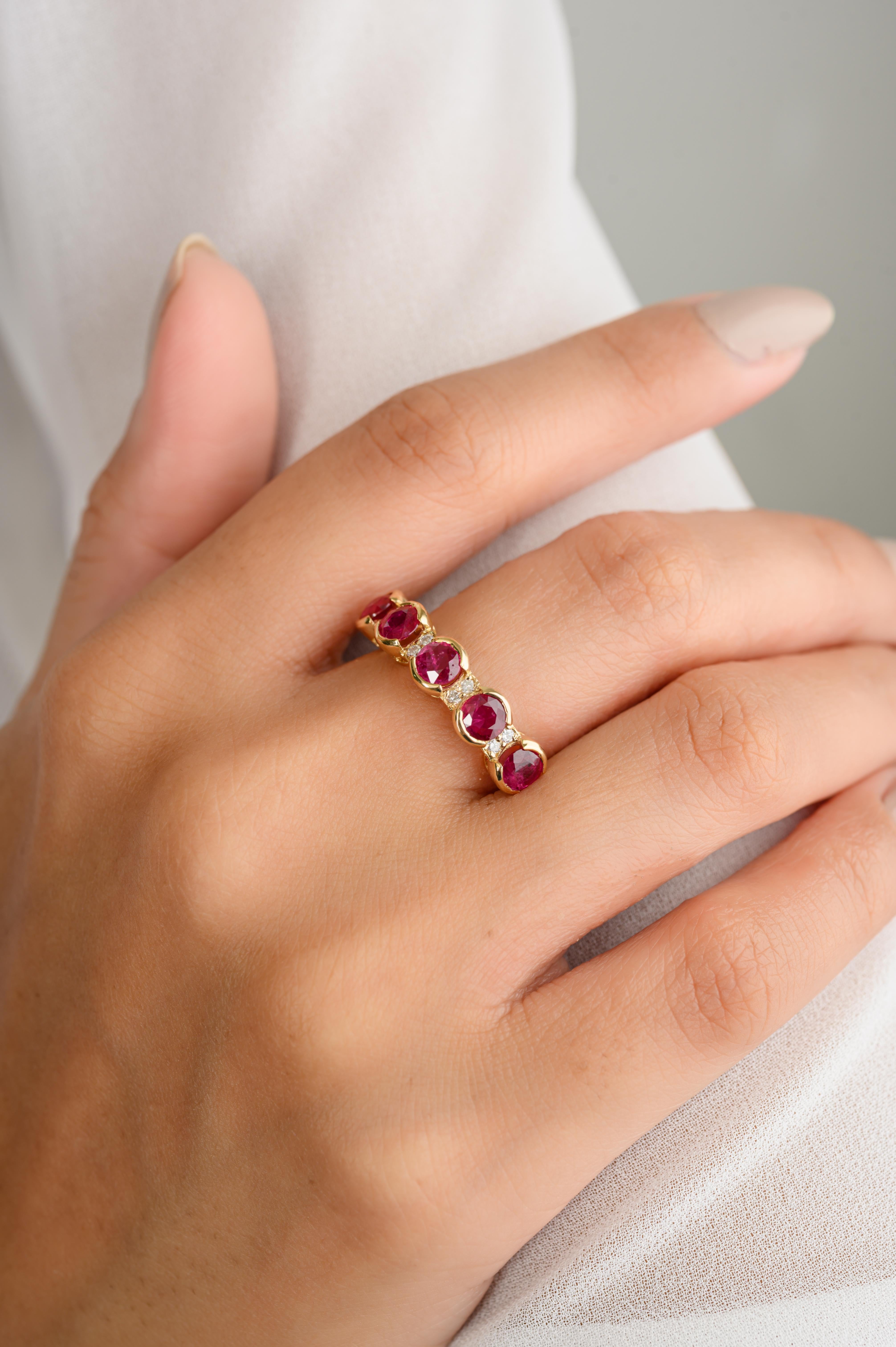 En vente :  Ruby Diamond Half Stackable Engagement Band Ring in Solid 18k Yellow Gold (Bague de fiançailles en or jaune 18k) 6