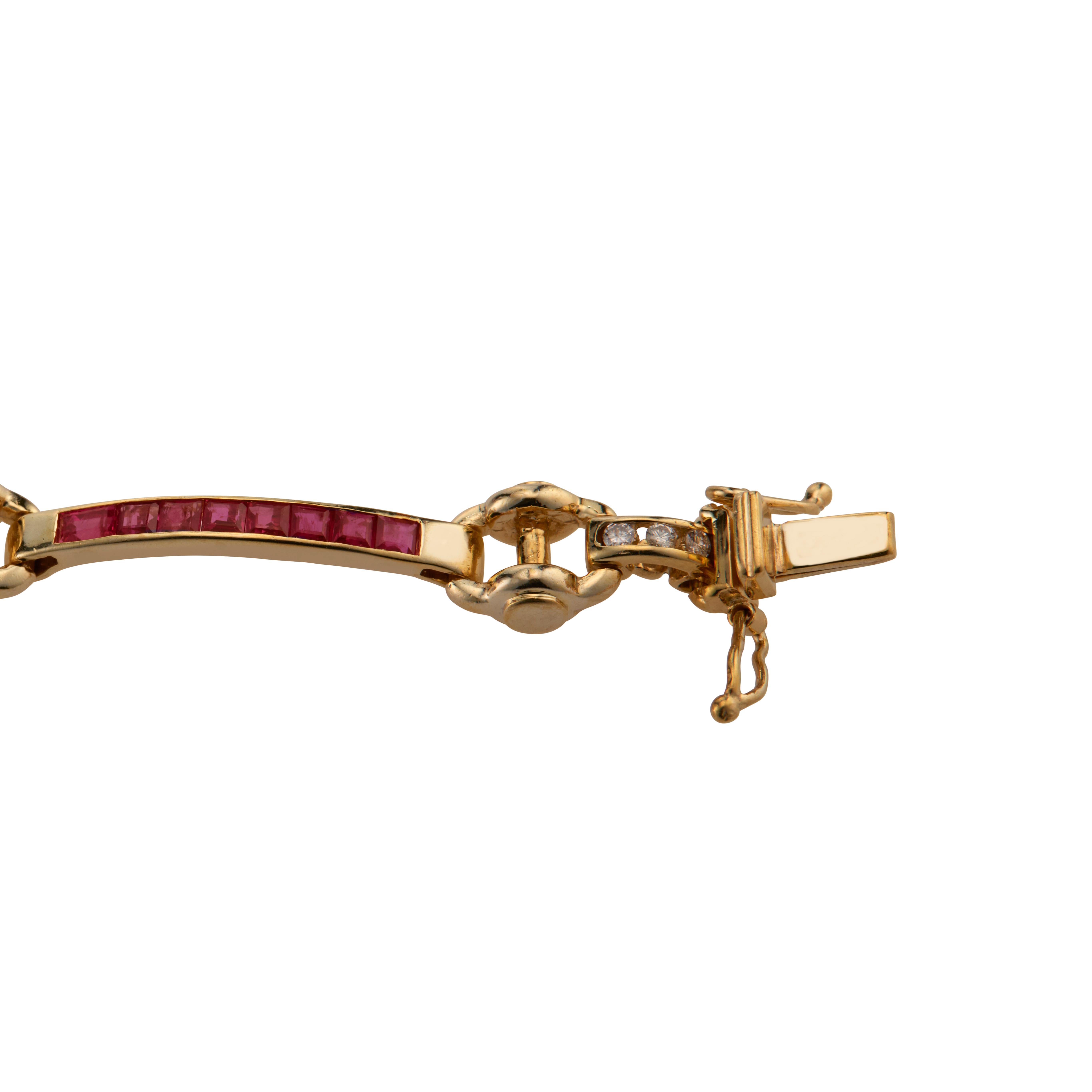 Ruby Diamond Hinged Bar Link Gold Bracelet In Good Condition For Sale In Stamford, CT
