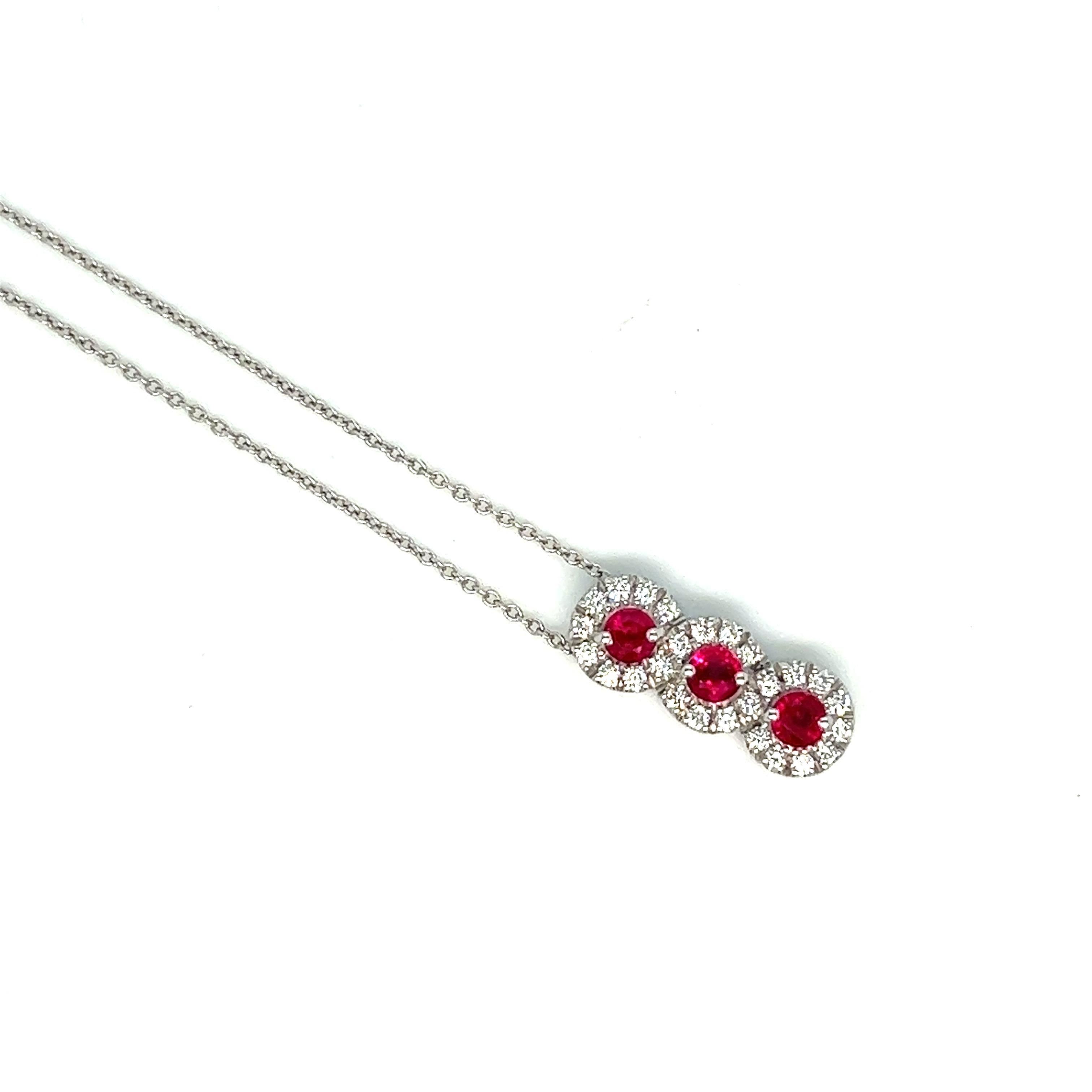 Ruby Diamond Necklace In Excellent Condition For Sale In New York, NY