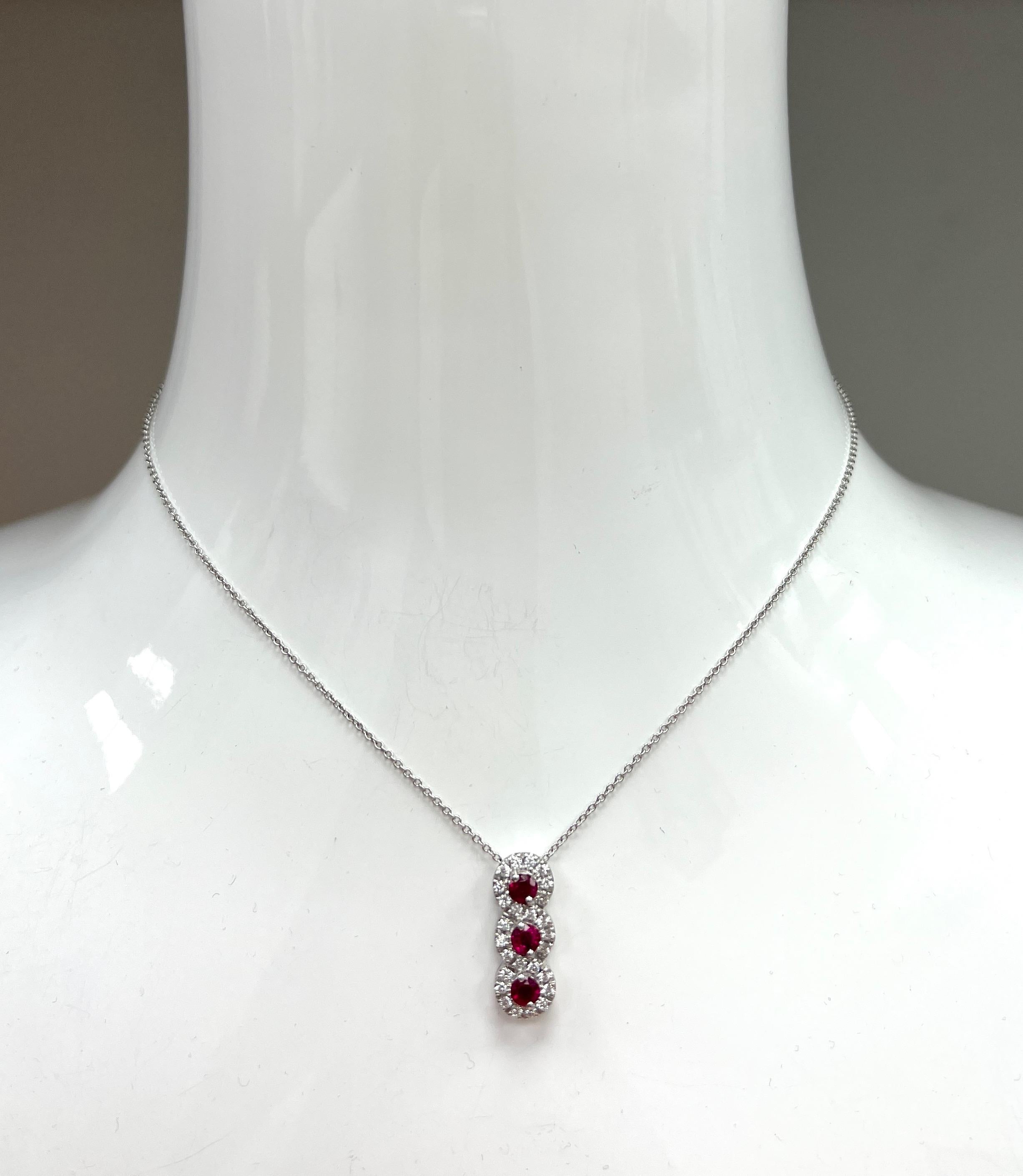 Ruby Diamond Necklace For Sale 2