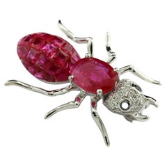 Ruby Diamond Pendant / Brooch "Ant" 18 Karat White Gold Animal Motif
