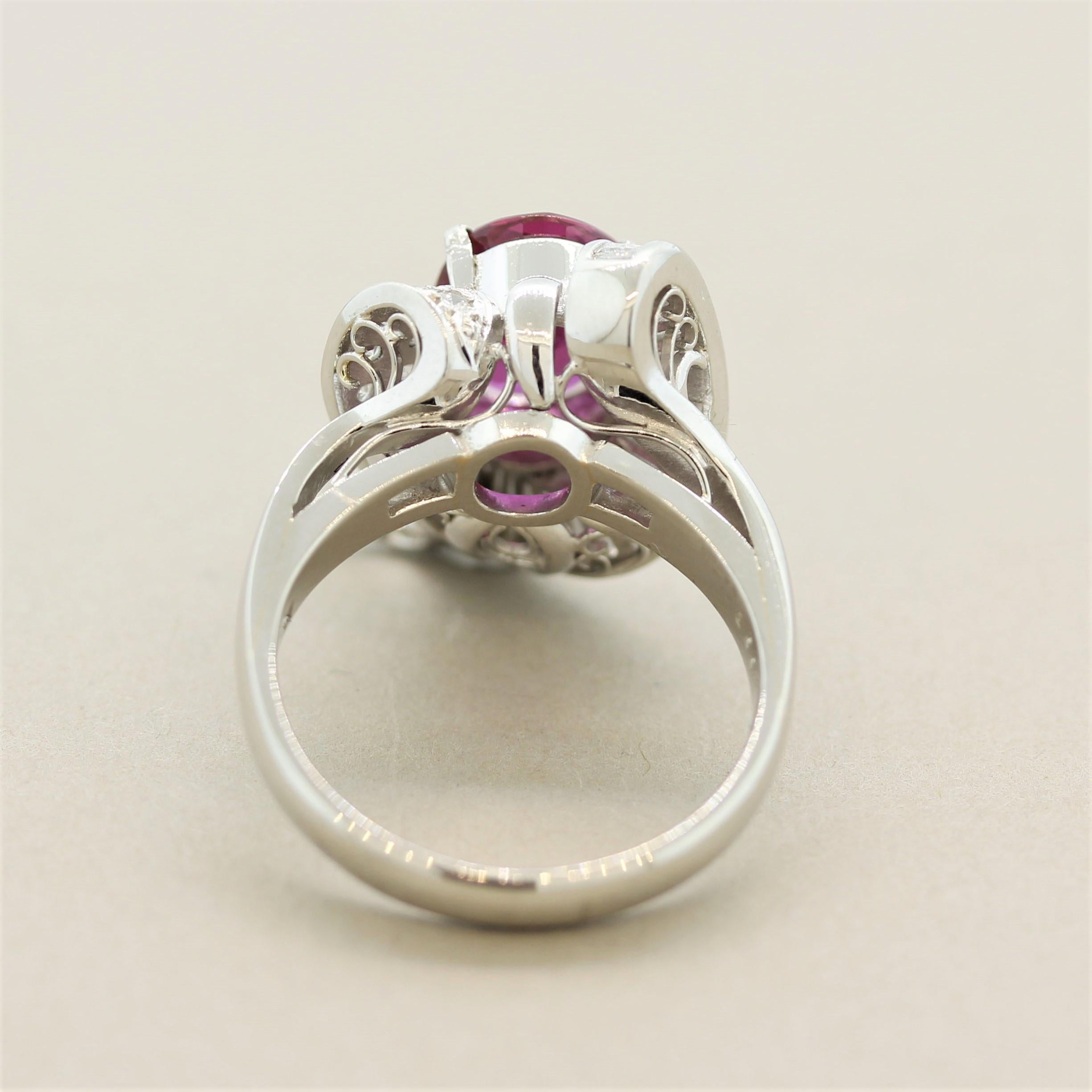 Ruby Diamond Platinum Ring, GIA Certified In New Condition For Sale In Beverly Hills, CA