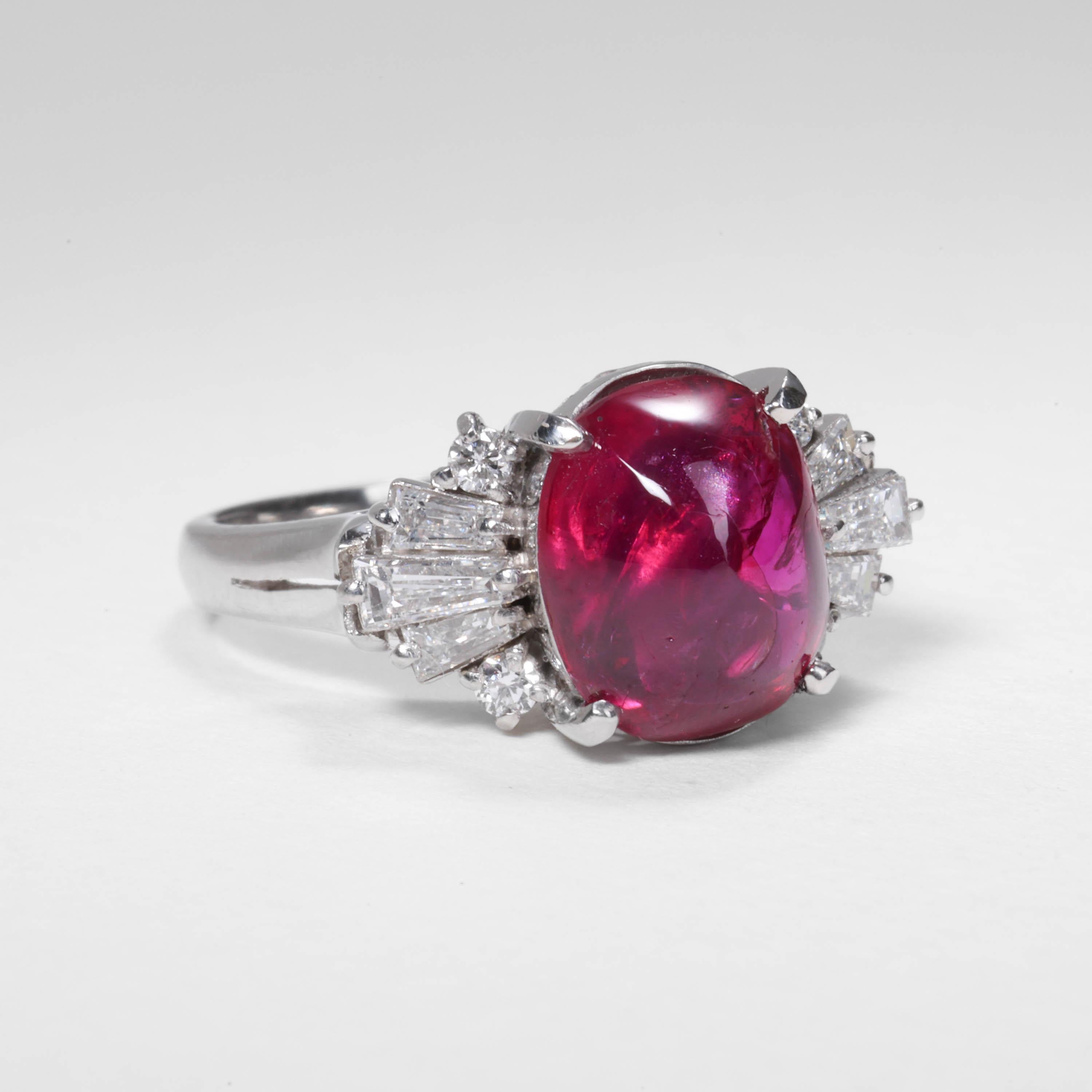 Burma Ruby No-Heat 4.75 Carats Set in Vintage Platinum Mounting, Certified In Excellent Condition For Sale In Southbury, CT