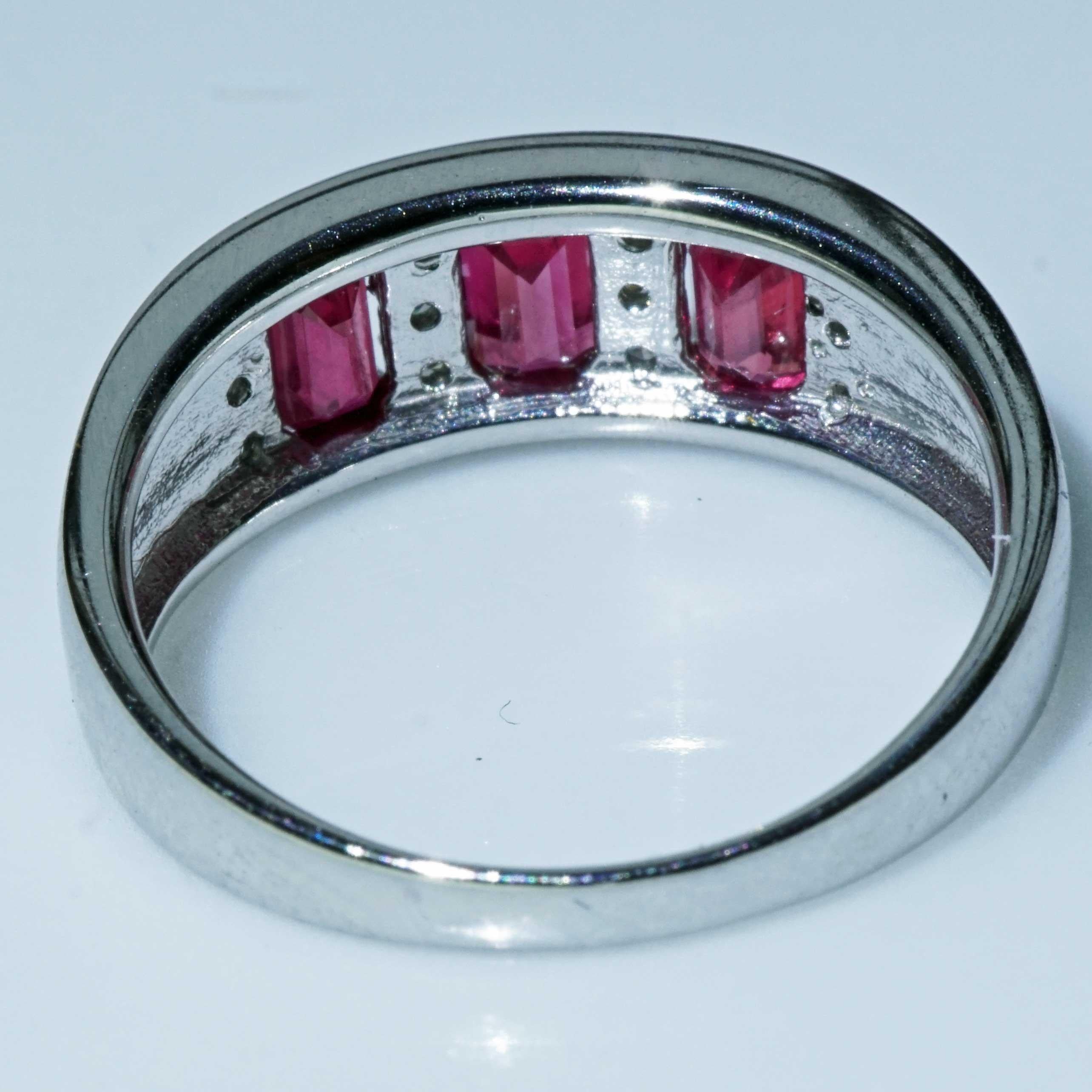Anillo Diamante Rubí 900 Platino 1,16 0,10 ct en talla Esmeralda interesante magnifico en venta 6