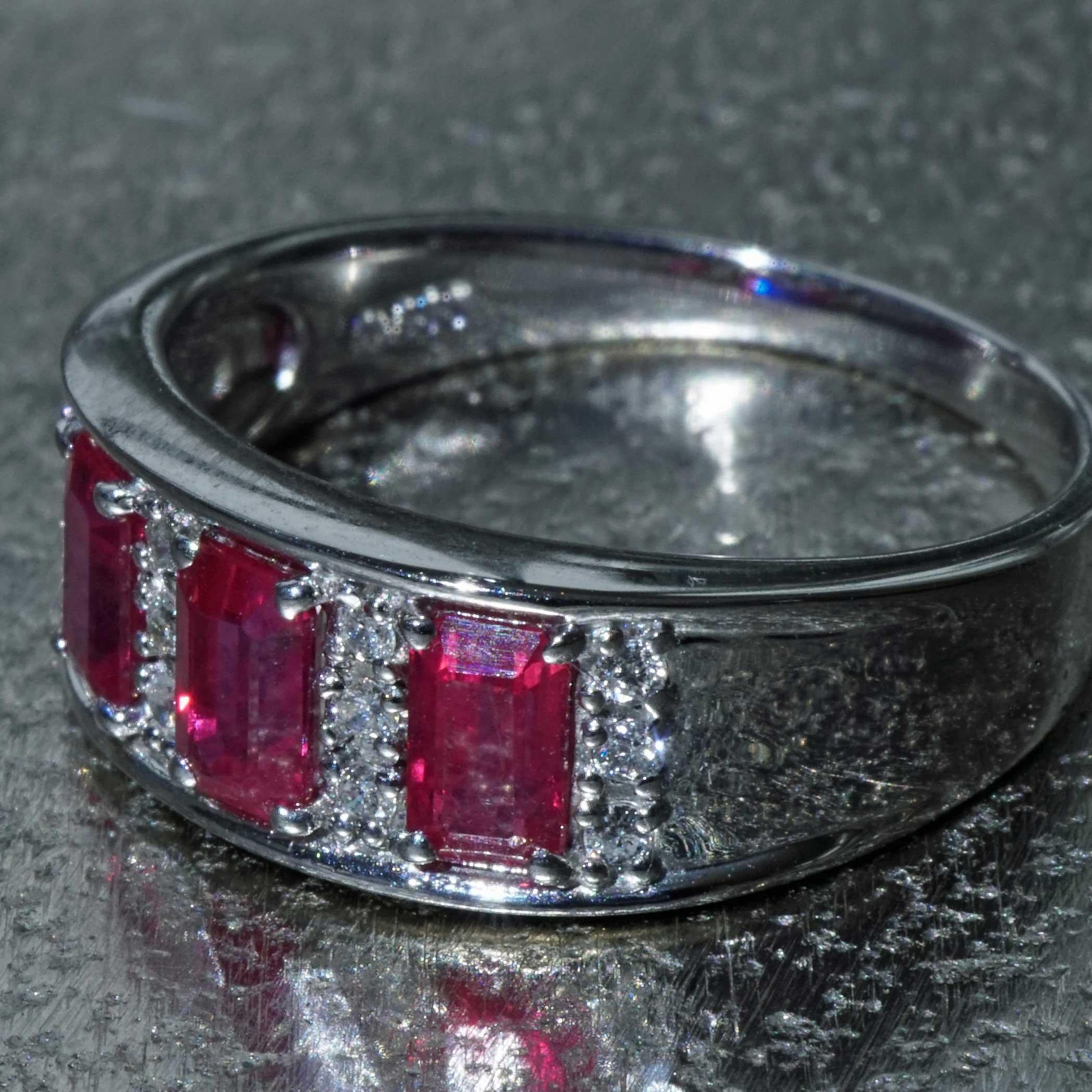 Anillo Diamante Rubí 900 Platino 1,16 0,10 ct en talla Esmeralda interesante magnifico Corte pera en venta