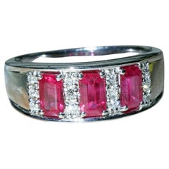 Ruby Diamond Ring 900 Platinum 1.16 0.10 ct in interesting Emerald Cut magnifice