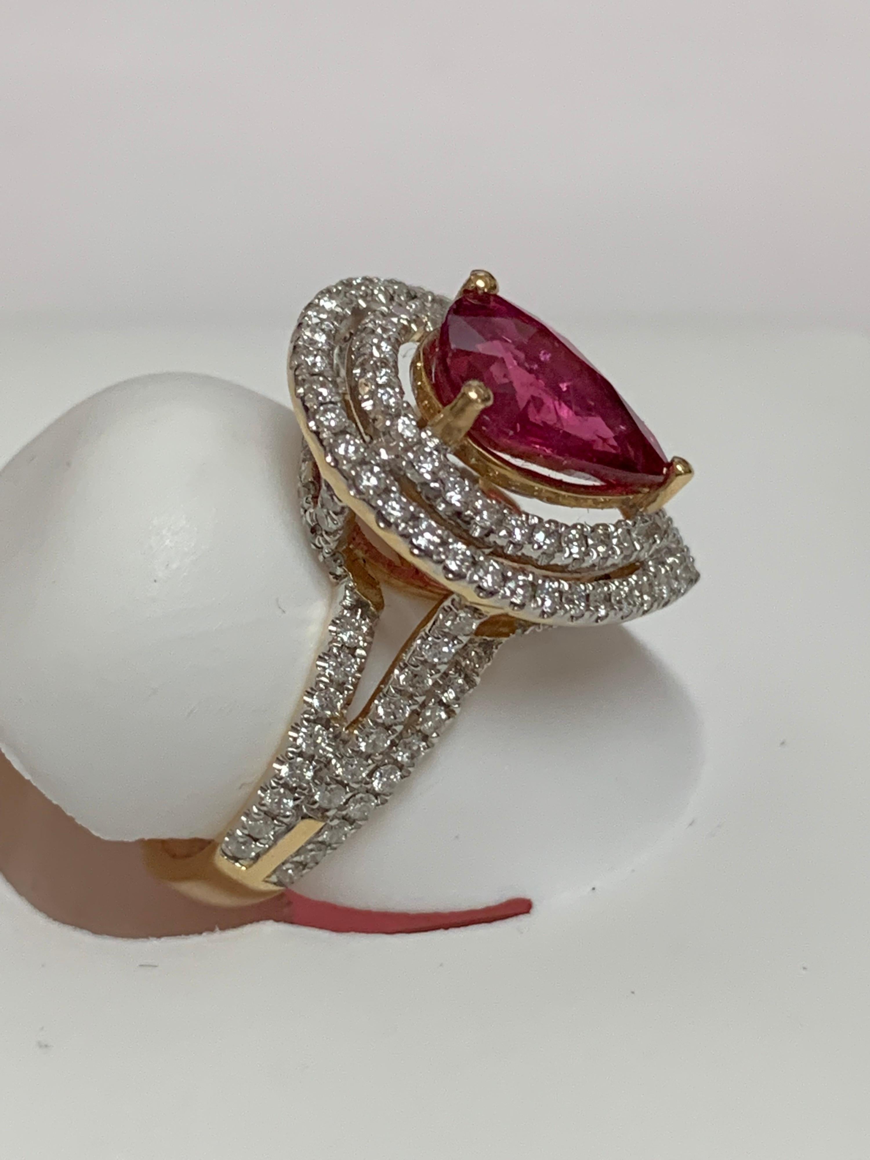 Anello con diamante in rubino in vendita 1