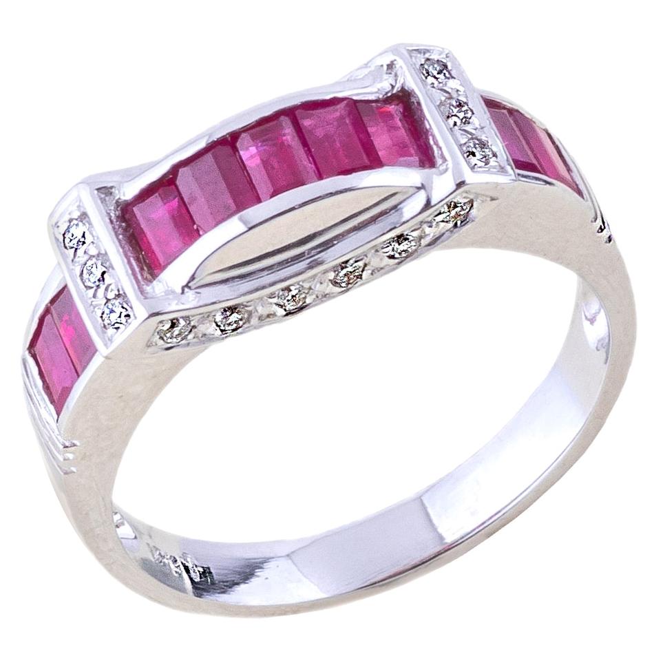 Ruby Diamond Ring in 18 Karat Gold For Sale