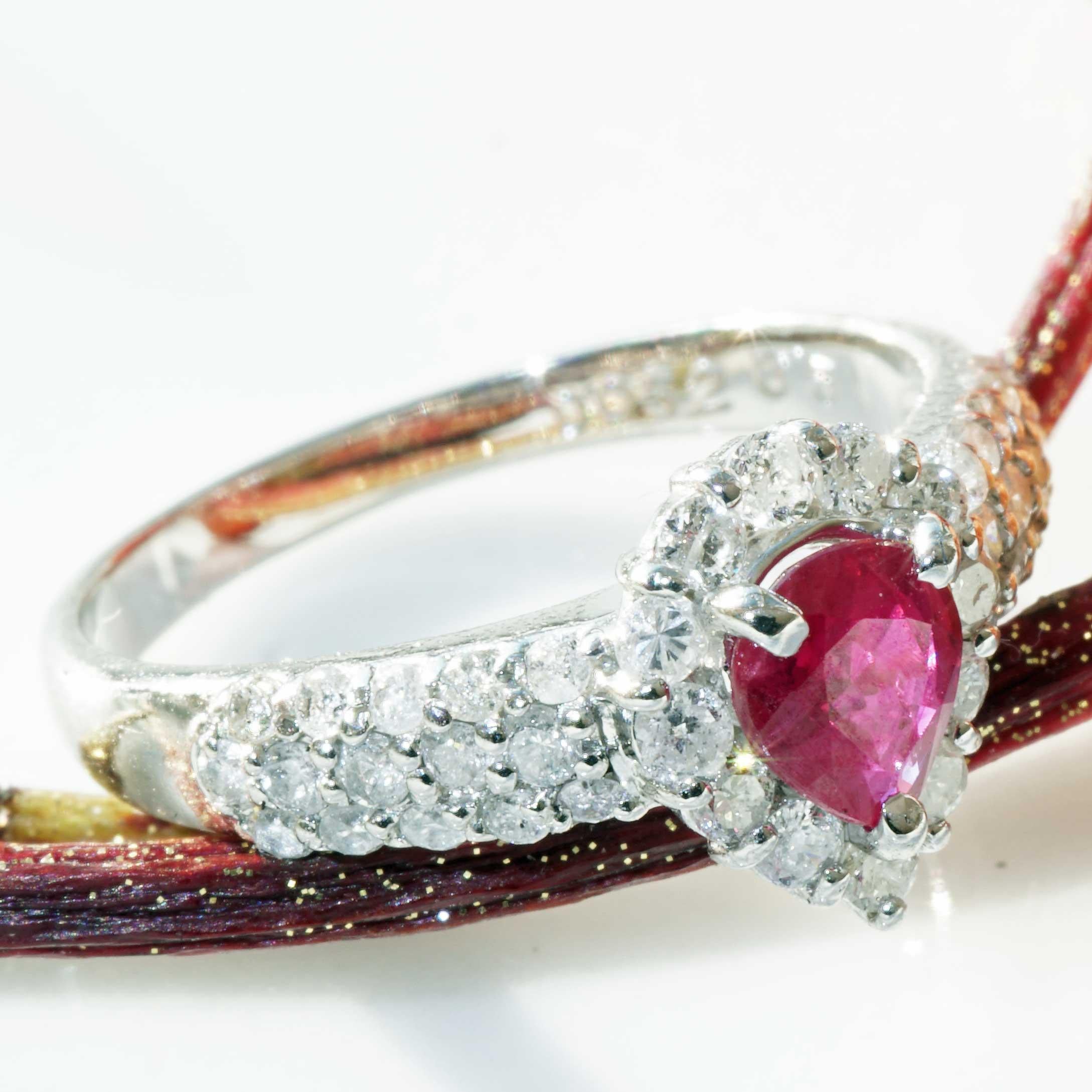 Platinring mit Rubin, Diamant 0,51 0,52 ct AAA Qualität sooo fein, ein Symbol der Liebe im Angebot 9
