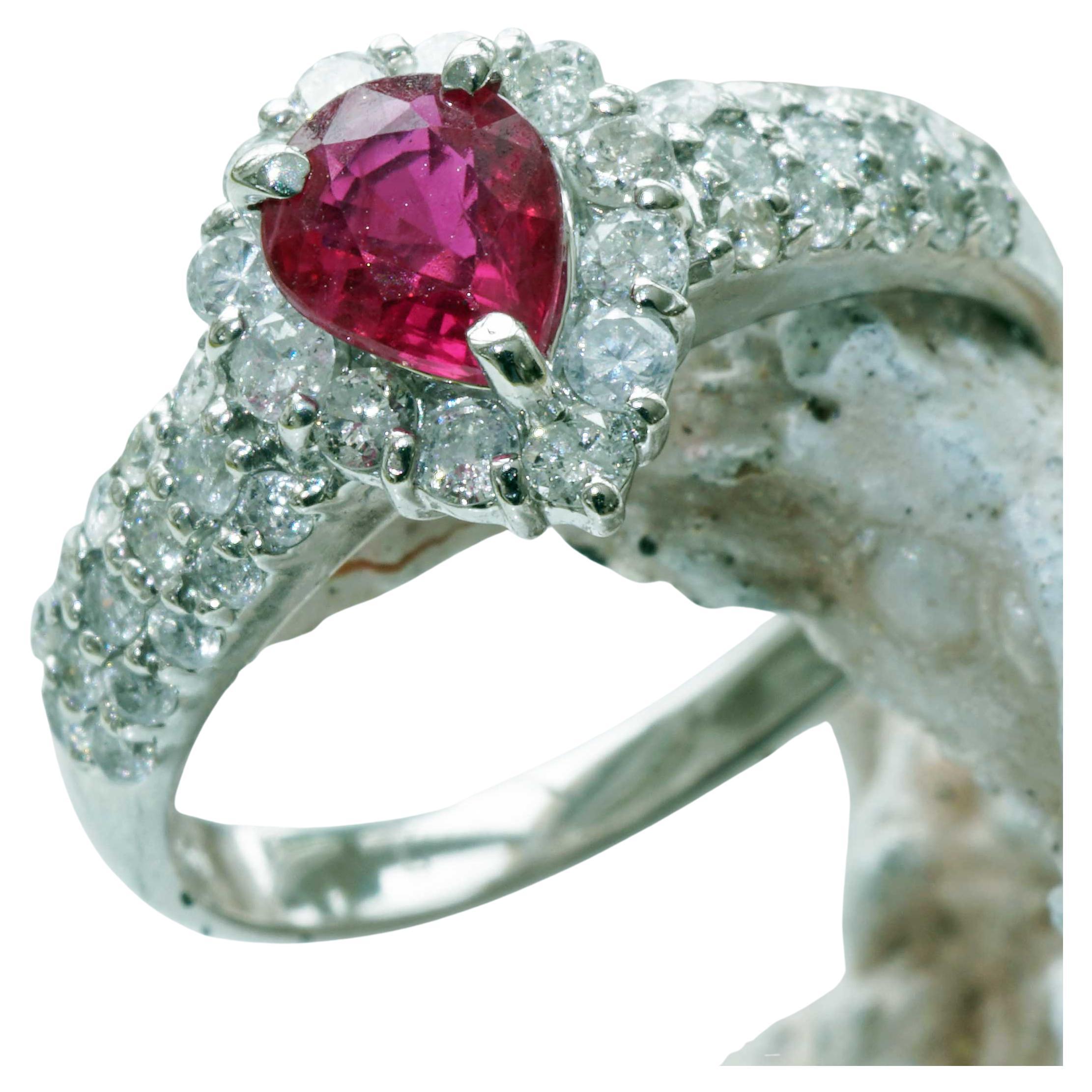 Platinring mit Rubin, Diamant 0,51 0,52 ct AAA Qualität sooo fein, ein Symbol der Liebe im Angebot