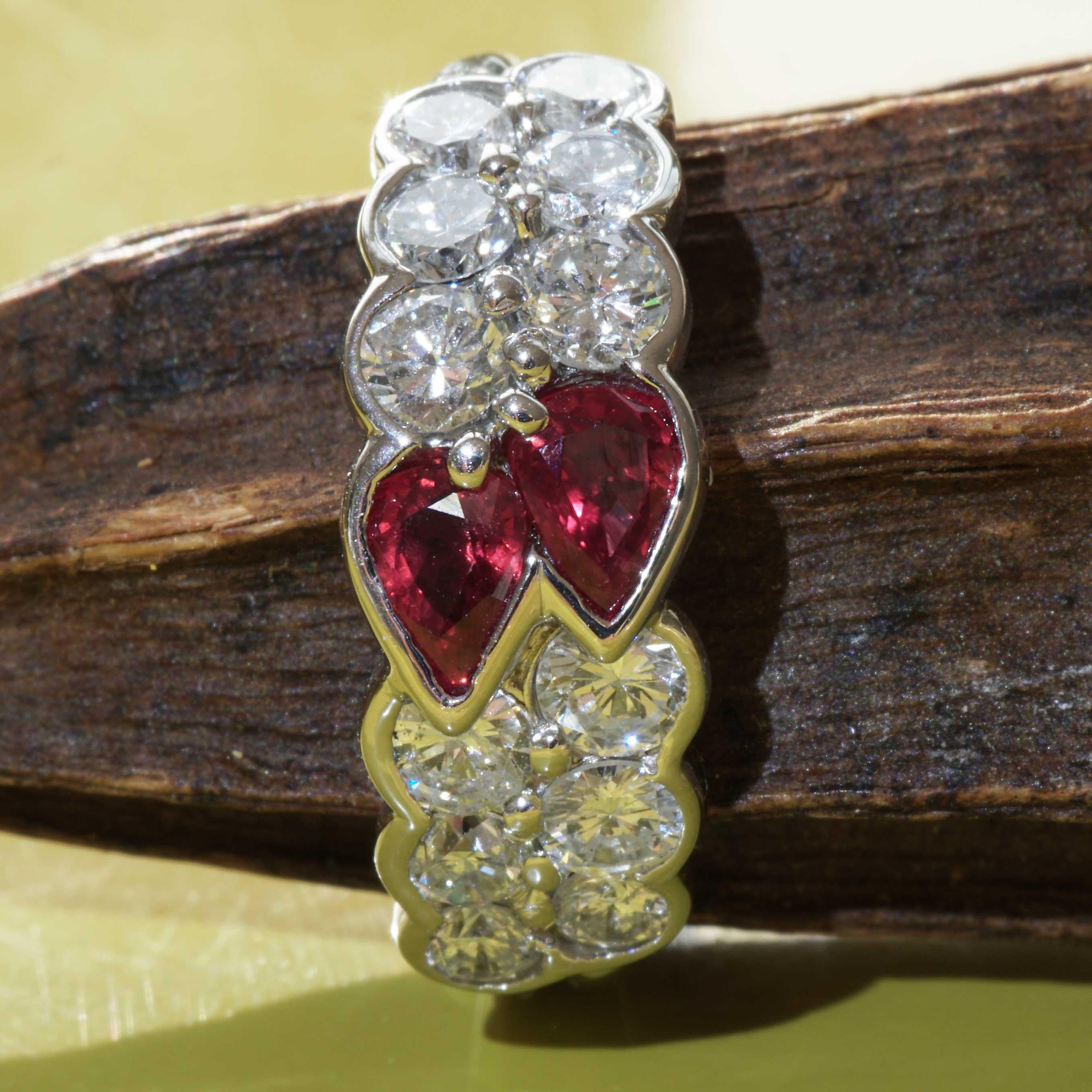Ruby Diamond Ring Platinum 0.72 ct 1.11 ct High Quality Gems and handcrafted For Sale 4