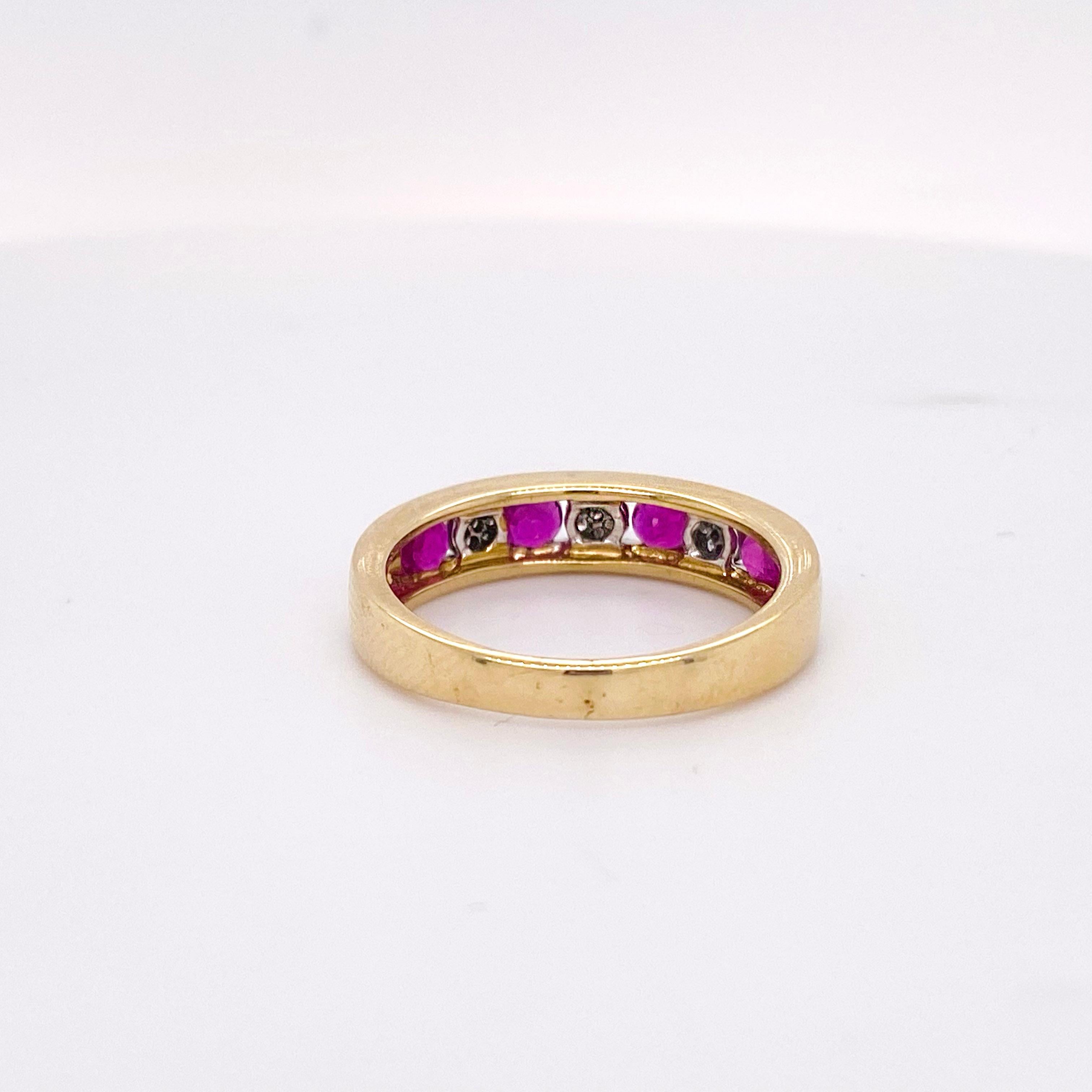Ruby Diamond Ring, Yellow Gold, Natural Ruby and Diamond Channel Set In New Condition For Sale In Austin, TX
