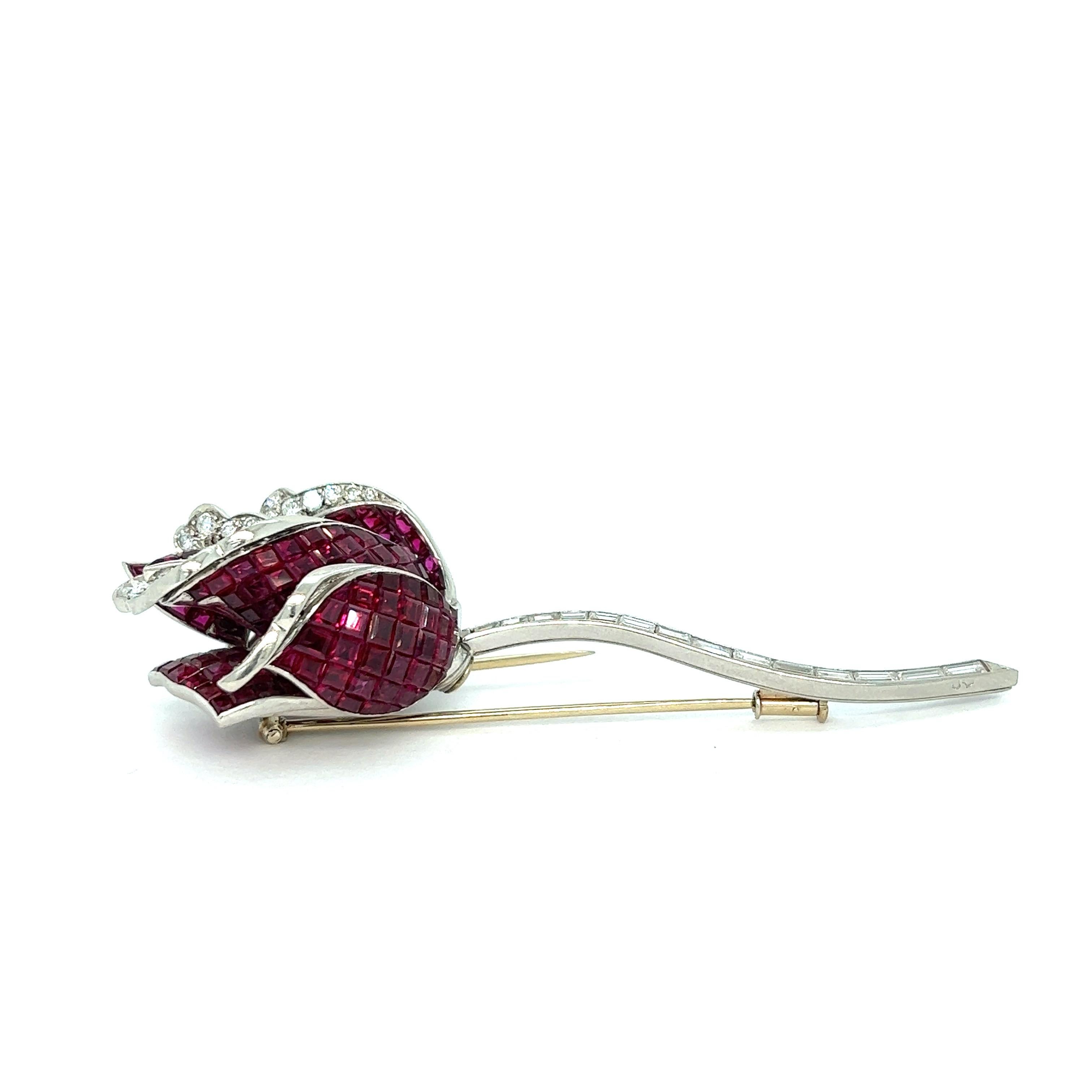 Ruby Diamond Rose Brooch In Excellent Condition For Sale In New York, NY