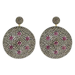 Boucles d'oreilles pendantes en or et argent 14k avec rubis et diamants de forme ronde