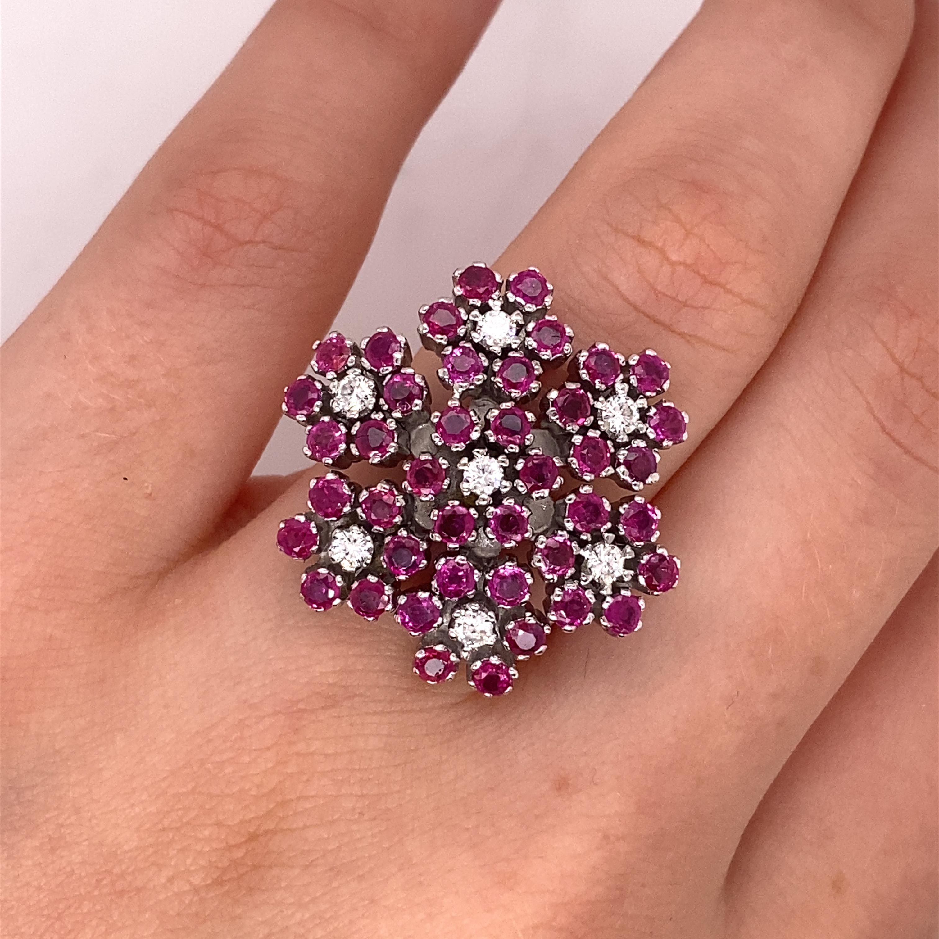 Women's Ruby & Diamond Snowflake Pattern Ring with 7 Round Diamonds & 42 Rubies For Sale