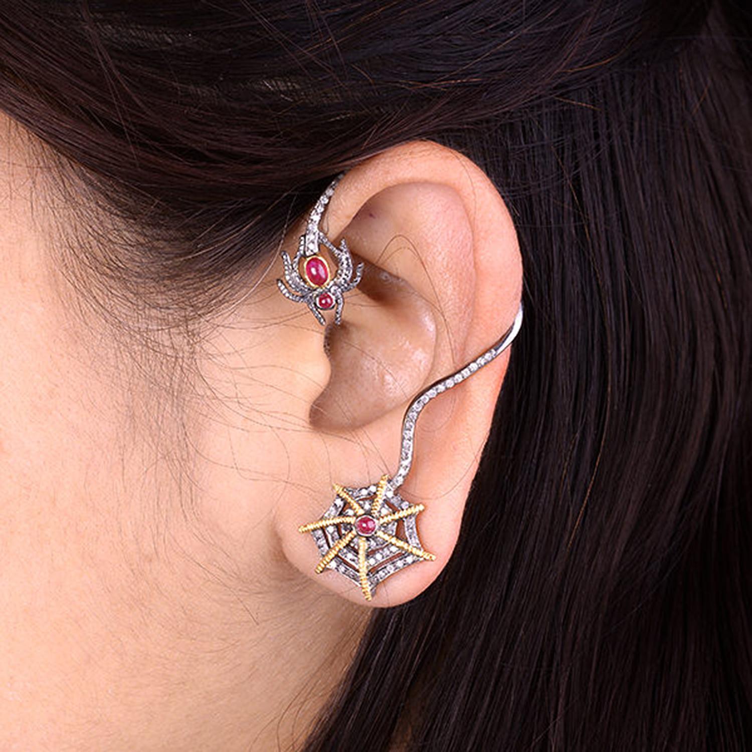 Contemporain Boucles d'oreilles boucles d'oreilles araignée en rubis et diamant en vente