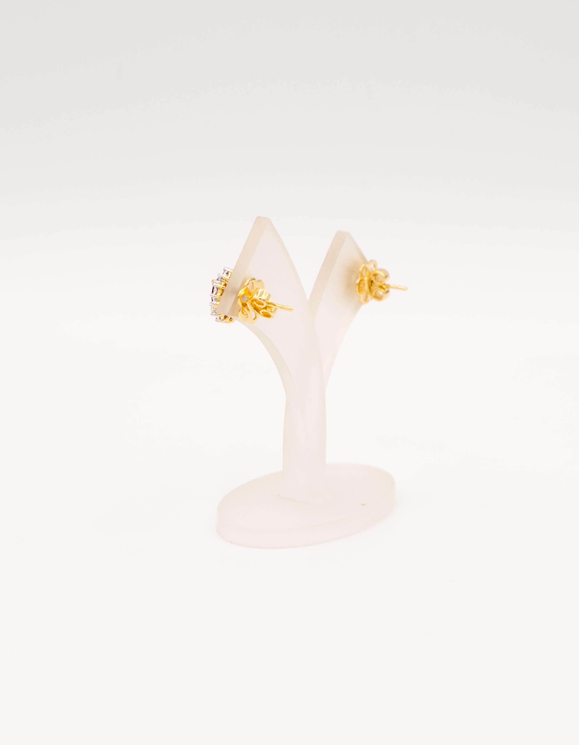 Orecchino con diamante e rubino 18 K. In condizioni Nuovo in vendita a Bad Kissingen, DE