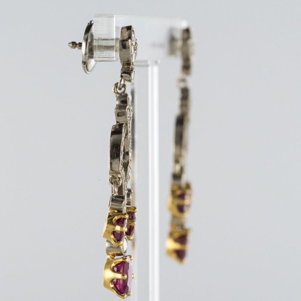 Boucles d'oreilles en or blanc 18 carats avec diamant et rubis en vente 4