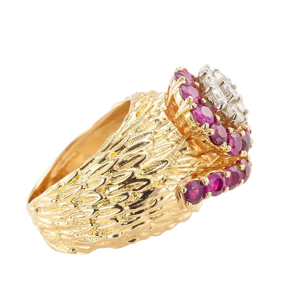 Modern Ruby Diamond Yellow Gold Cluster Ring