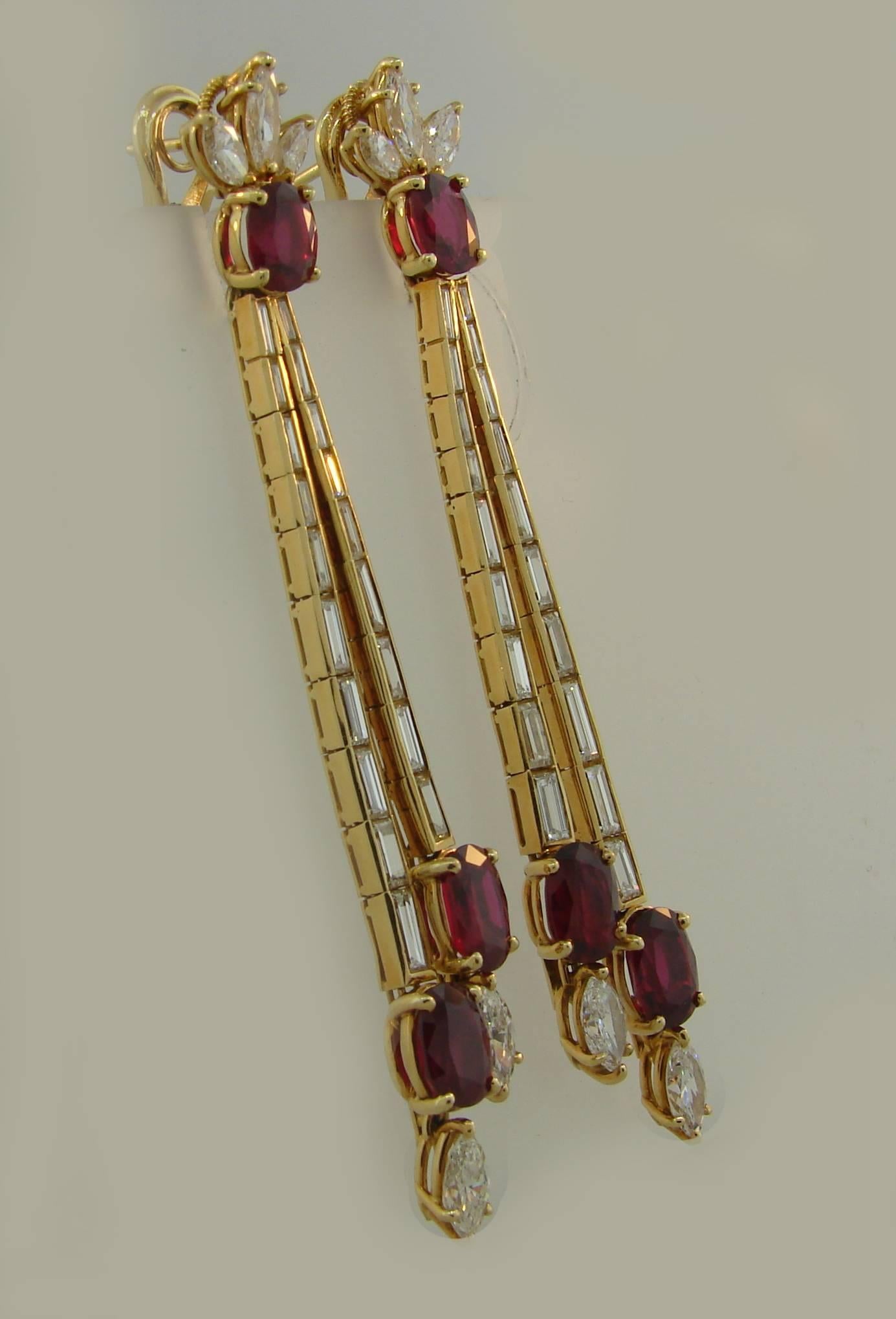 Pendientes Colgantes Rubí Diamante Oro Amarillo Corte mixto en venta