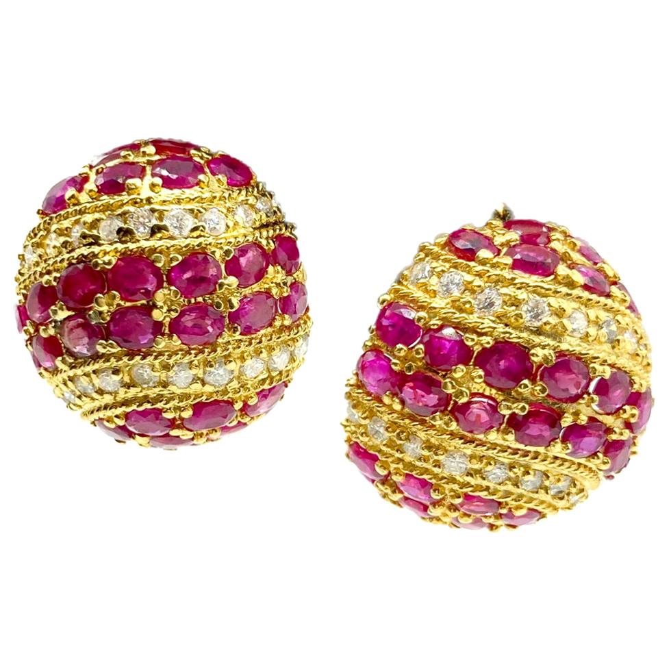 Diamond Yellow Gold Earrings For Sale at 1stDibs