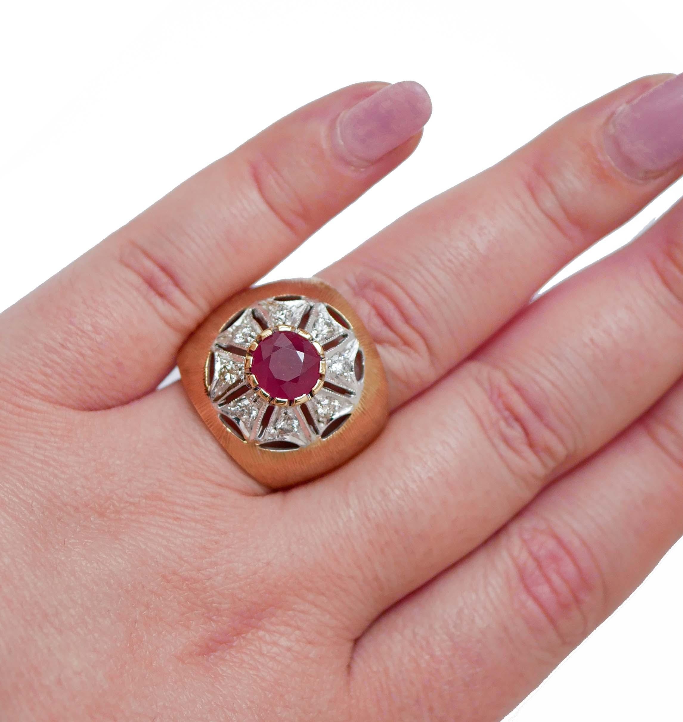 Rubin, Diamanten, 18 Karat Roségold Ring. im Zustand „Gut“ in Marcianise, Marcianise (CE)