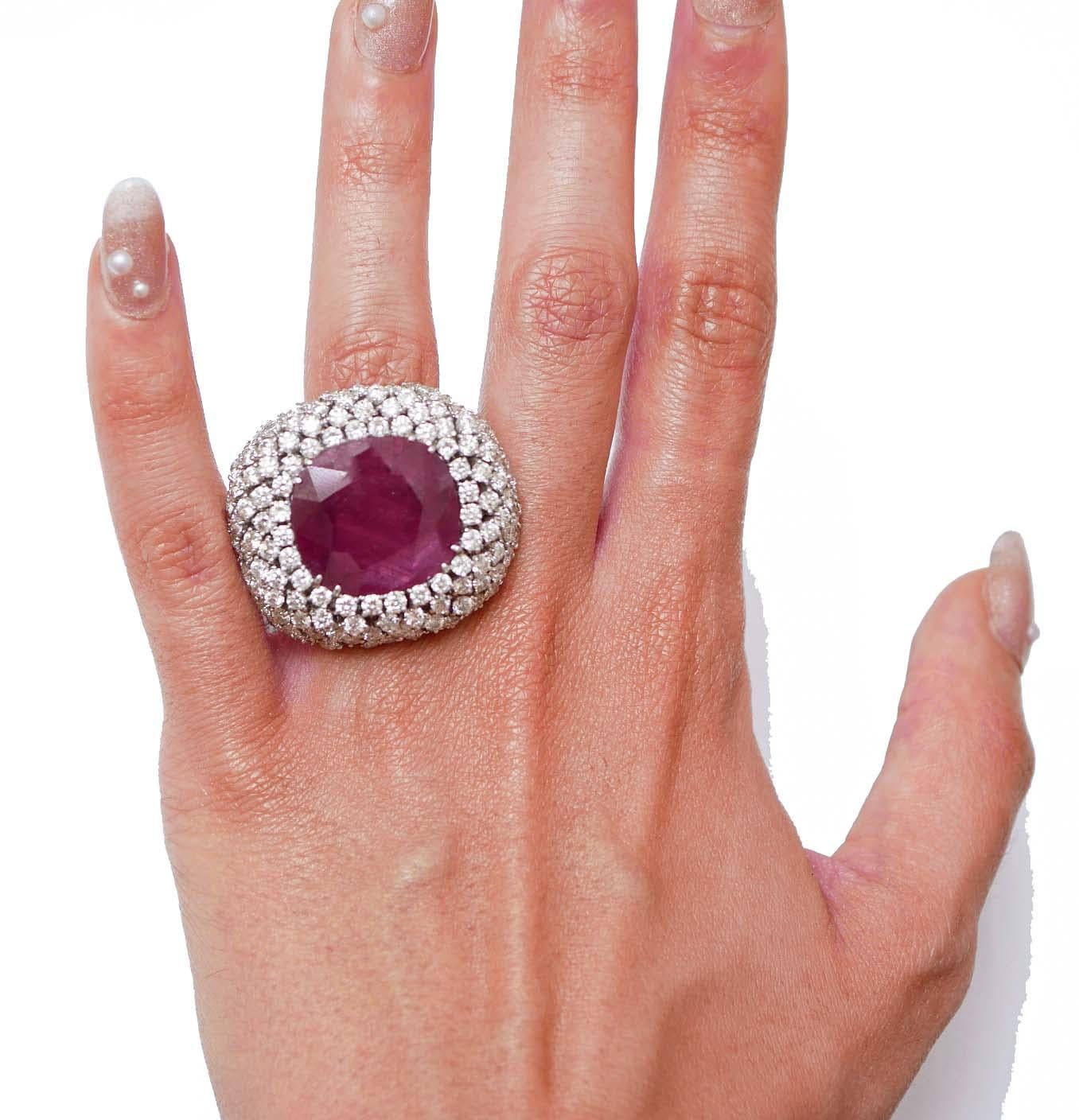Brilliant Cut Ruby, Diamonds, 18 Karat White Gold Ring. For Sale