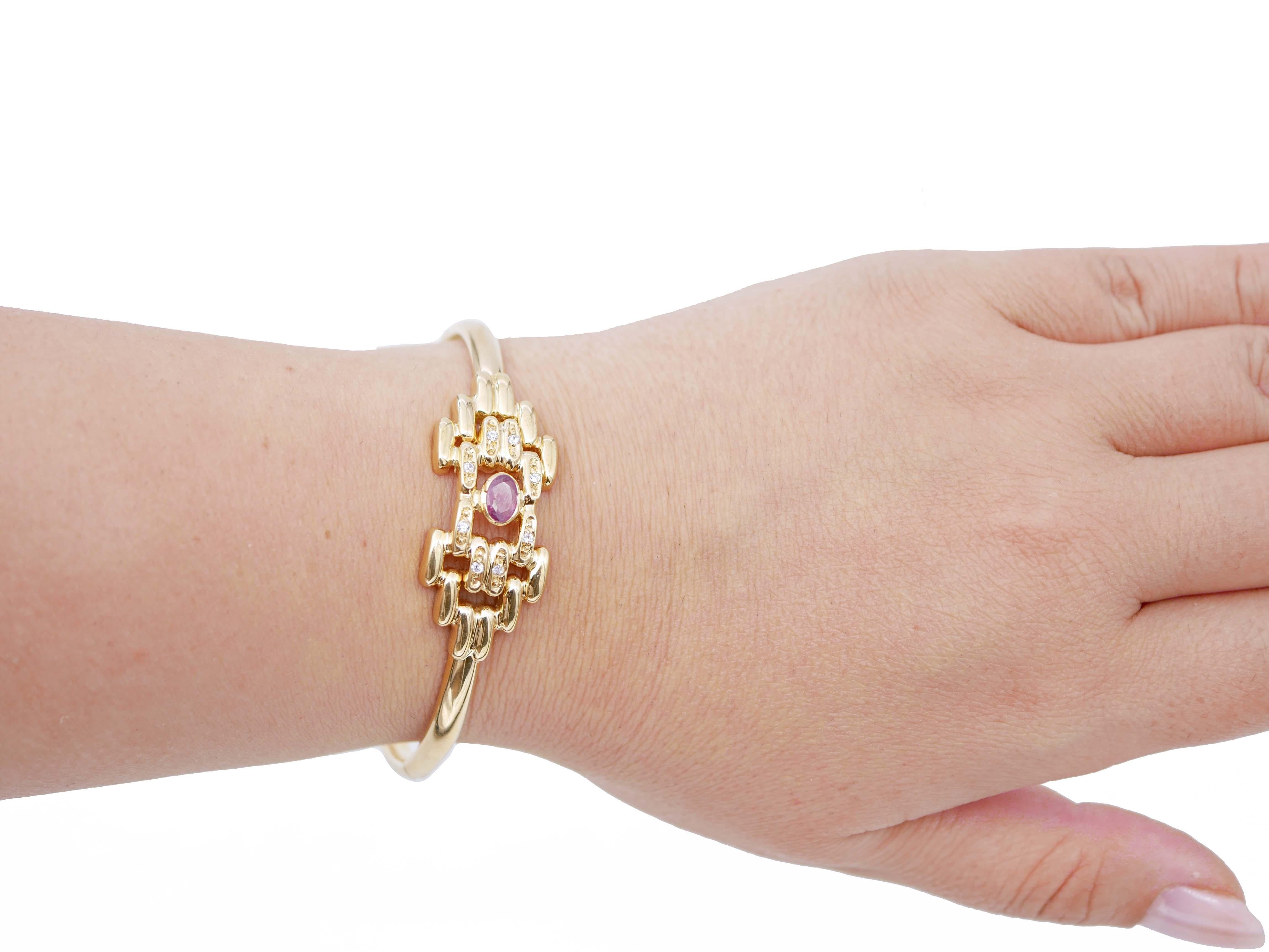 Taglio misto Bracciale Retrò con rubini, diamanti e oro giallo 18 carati in vendita