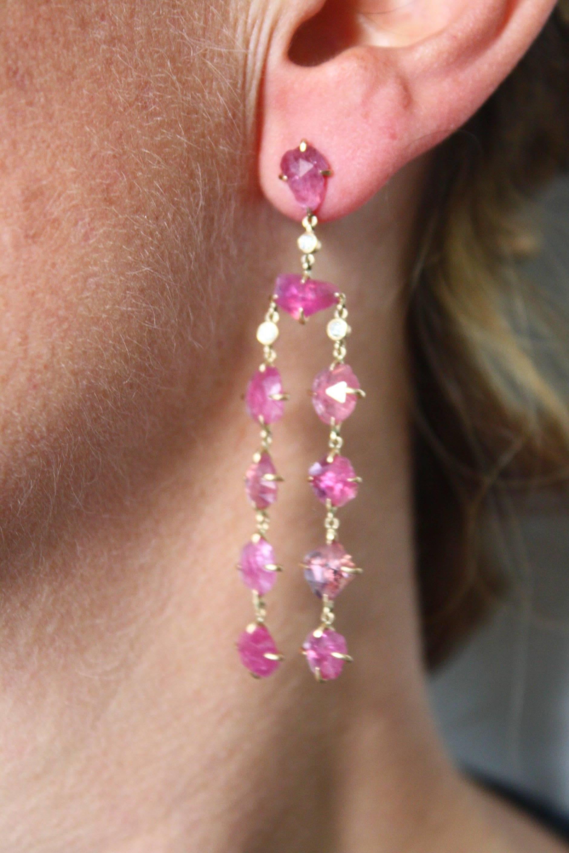 Ruby Diamonds 18 Karat Rose Gold Dangle Chandelier Earrings In New Condition For Sale In Milan, IT