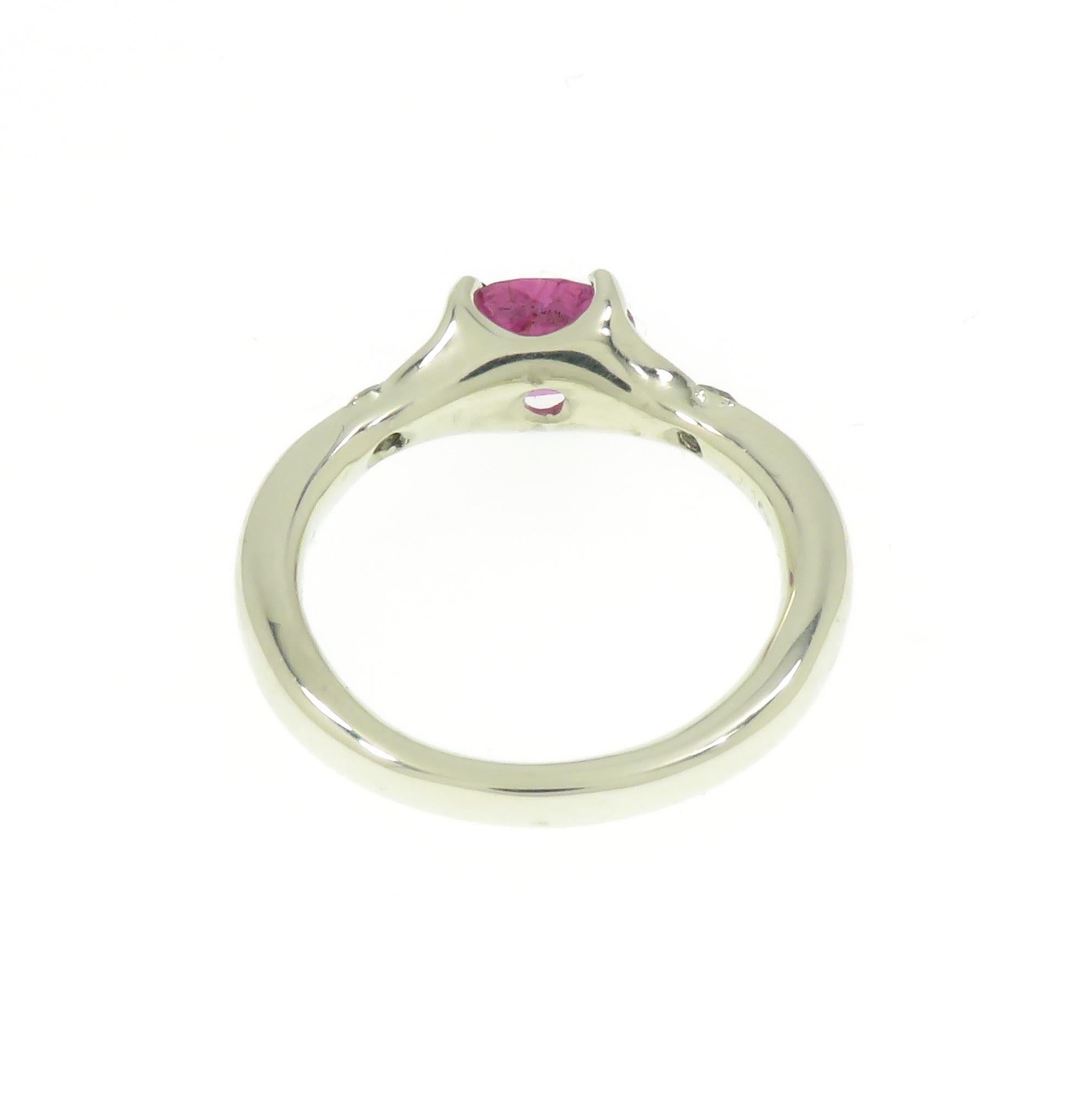 Ruby Diamonds 9 Karat White Gold Band Ring Handcrafted In New Condition For Sale In Milano, IT