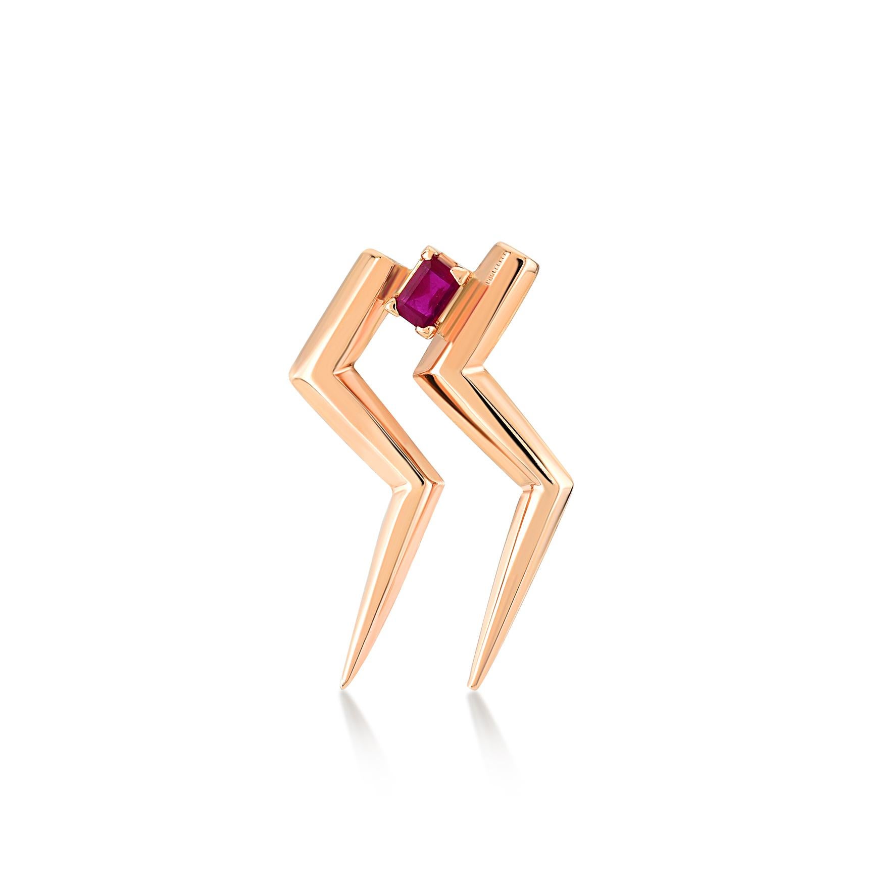 Ruby double sided lightning 14k rose gold earring (single) by Selda Jewellery

Additional Information:-
Collection: Thunder Collection
14k Rose gold
0.17ct Ruby
Height 3cm