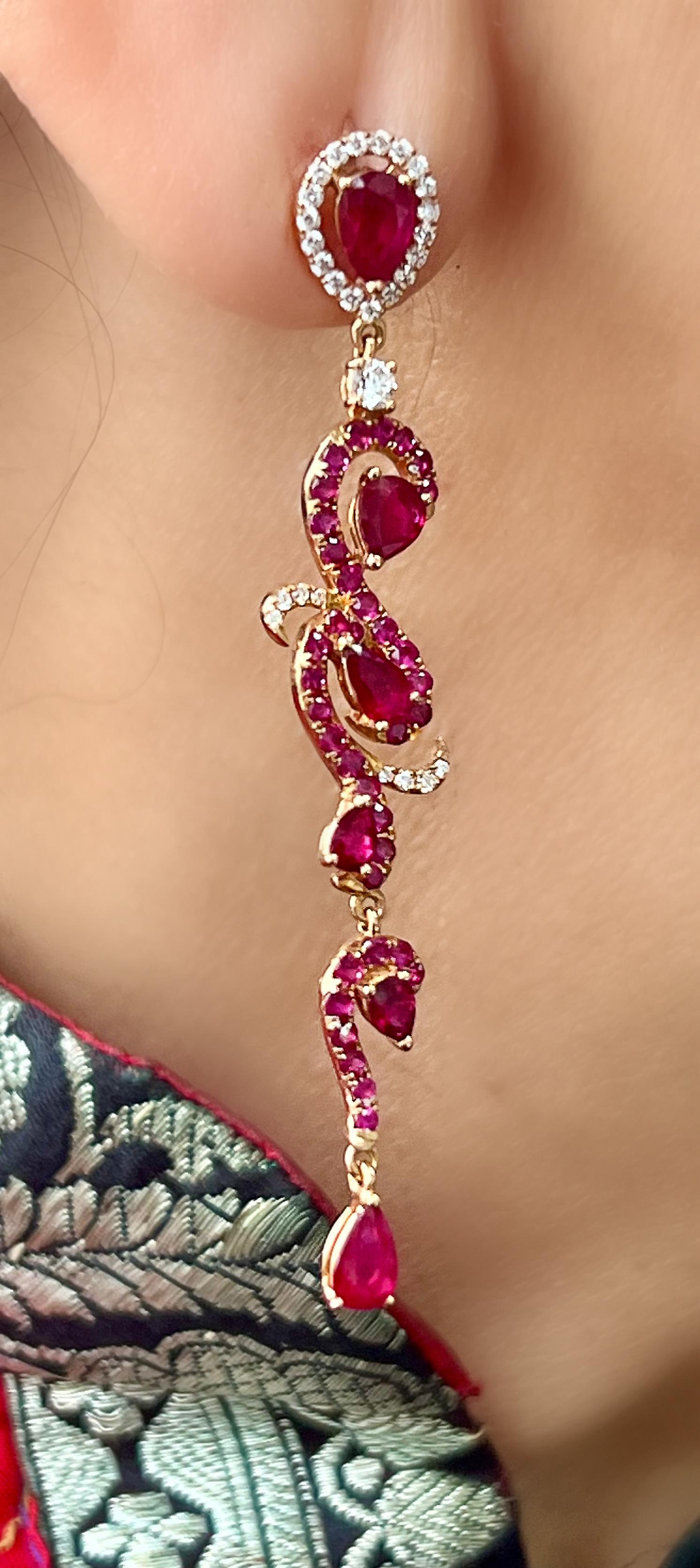 Ruby Drop Dangle Intricate Earrings In New Condition For Sale In Los Angeles, CA