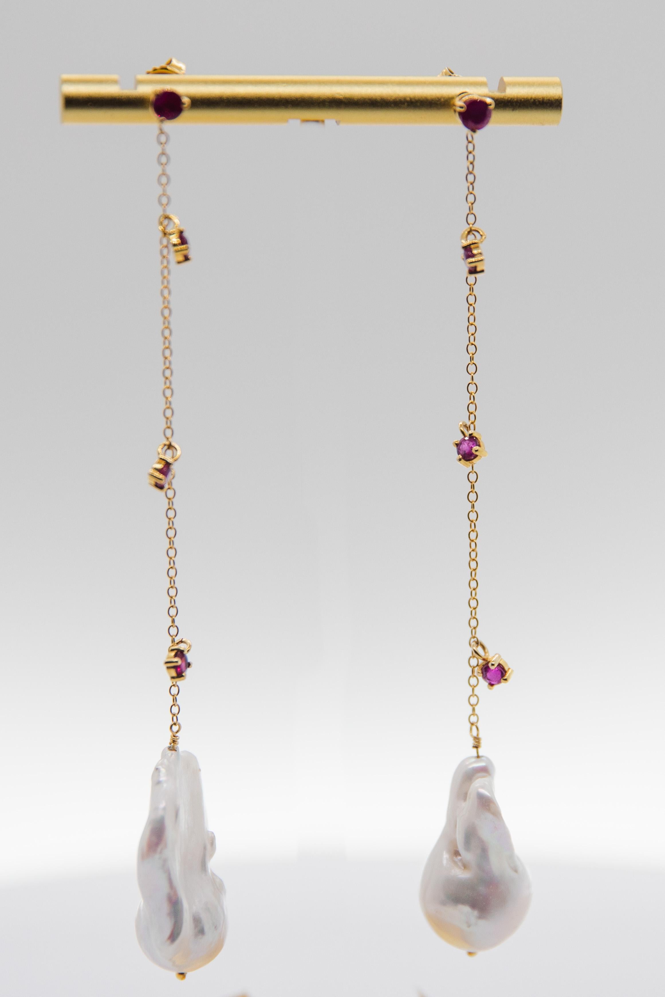 Ruby Drop Earring with Baroque Pearl In Excellent Condition For Sale In New York, NY