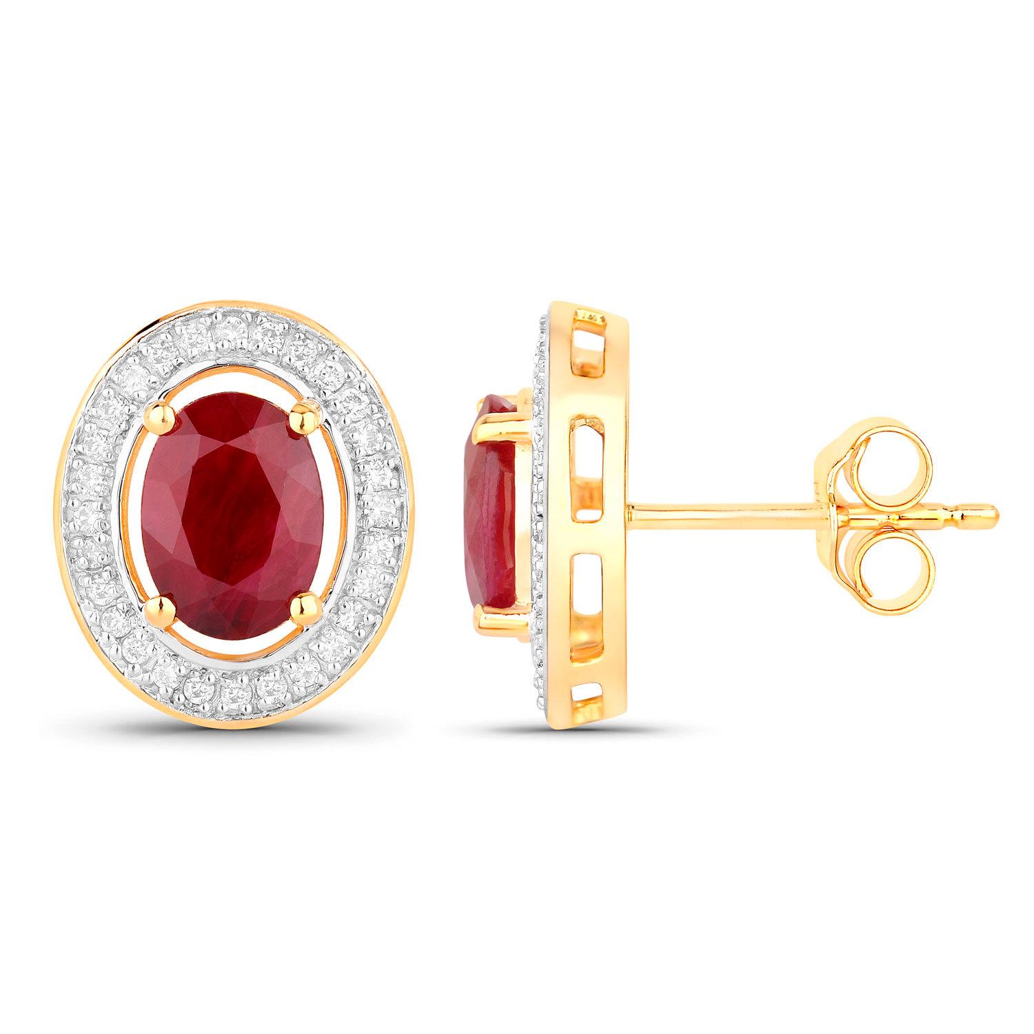 Contemporaneo Ruby Earrings Halo Diamonds 2.1 Carats 14K Yellow Gold in vendita