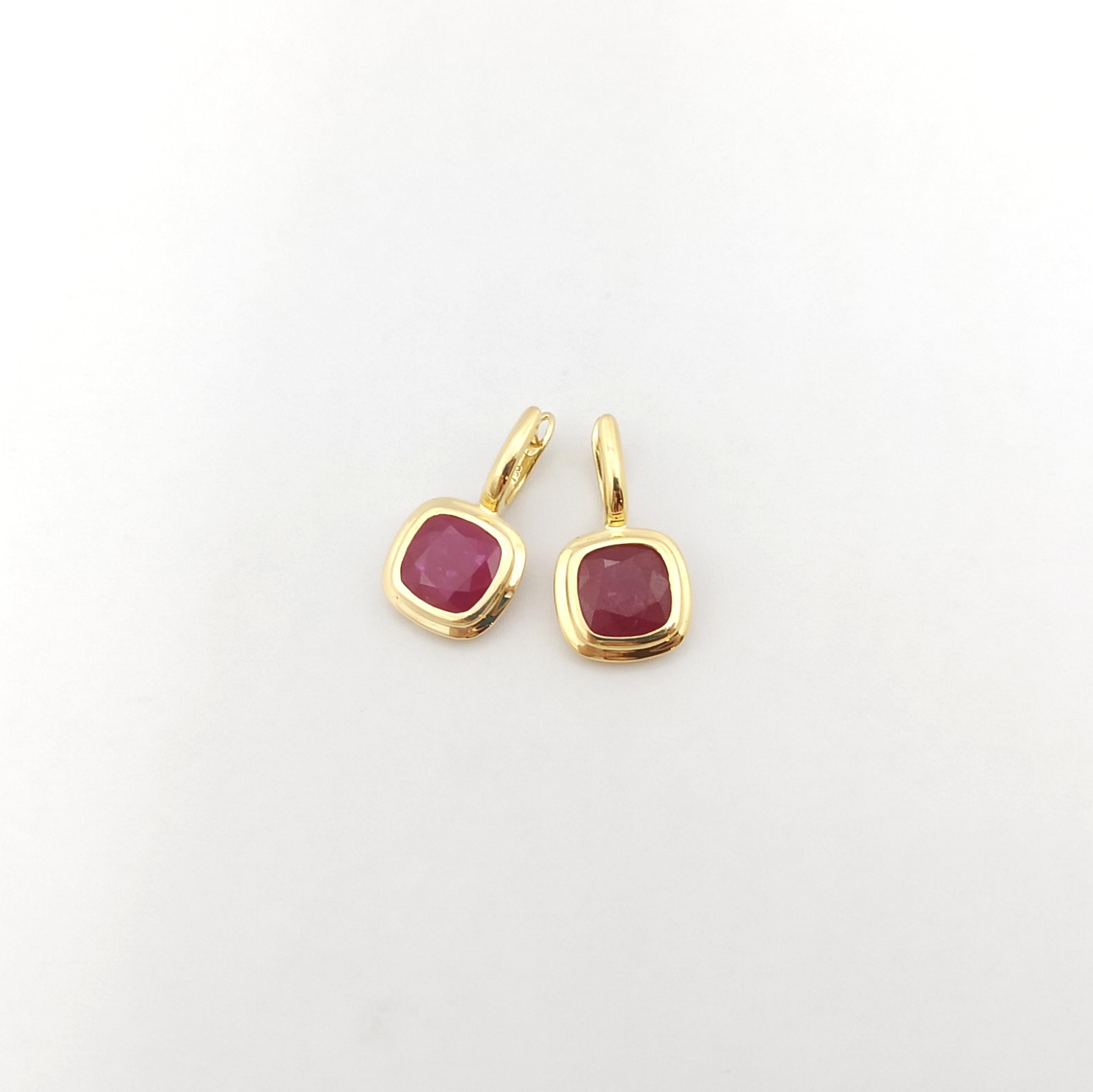 Ruby Earrings set in 18K Gold Settings For Sale 1