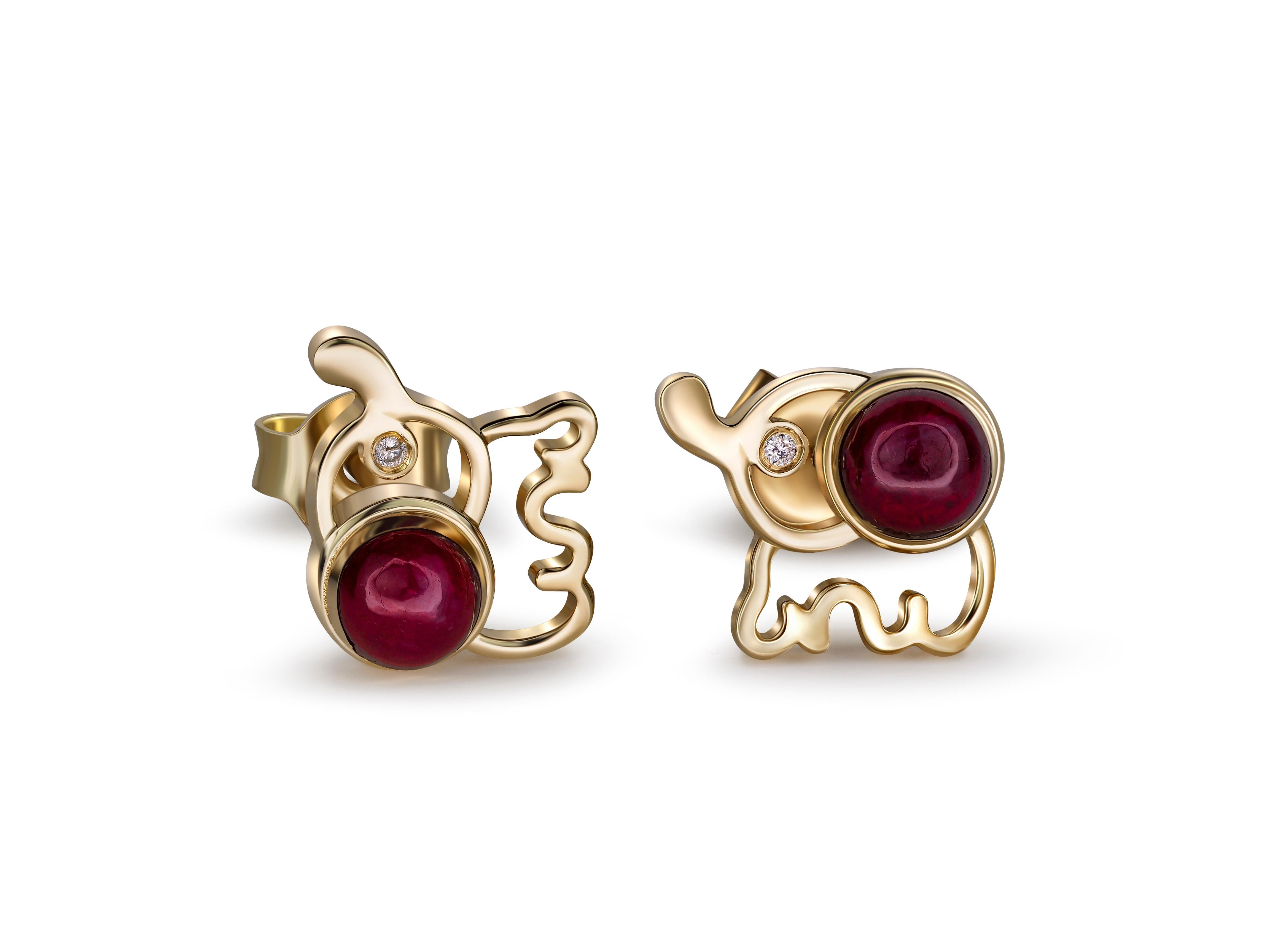 Pendientes de rubí en oro de 14 quilates, pendientes de rubí elefante, pendientes de rubí cabujón Corte redondo en venta
