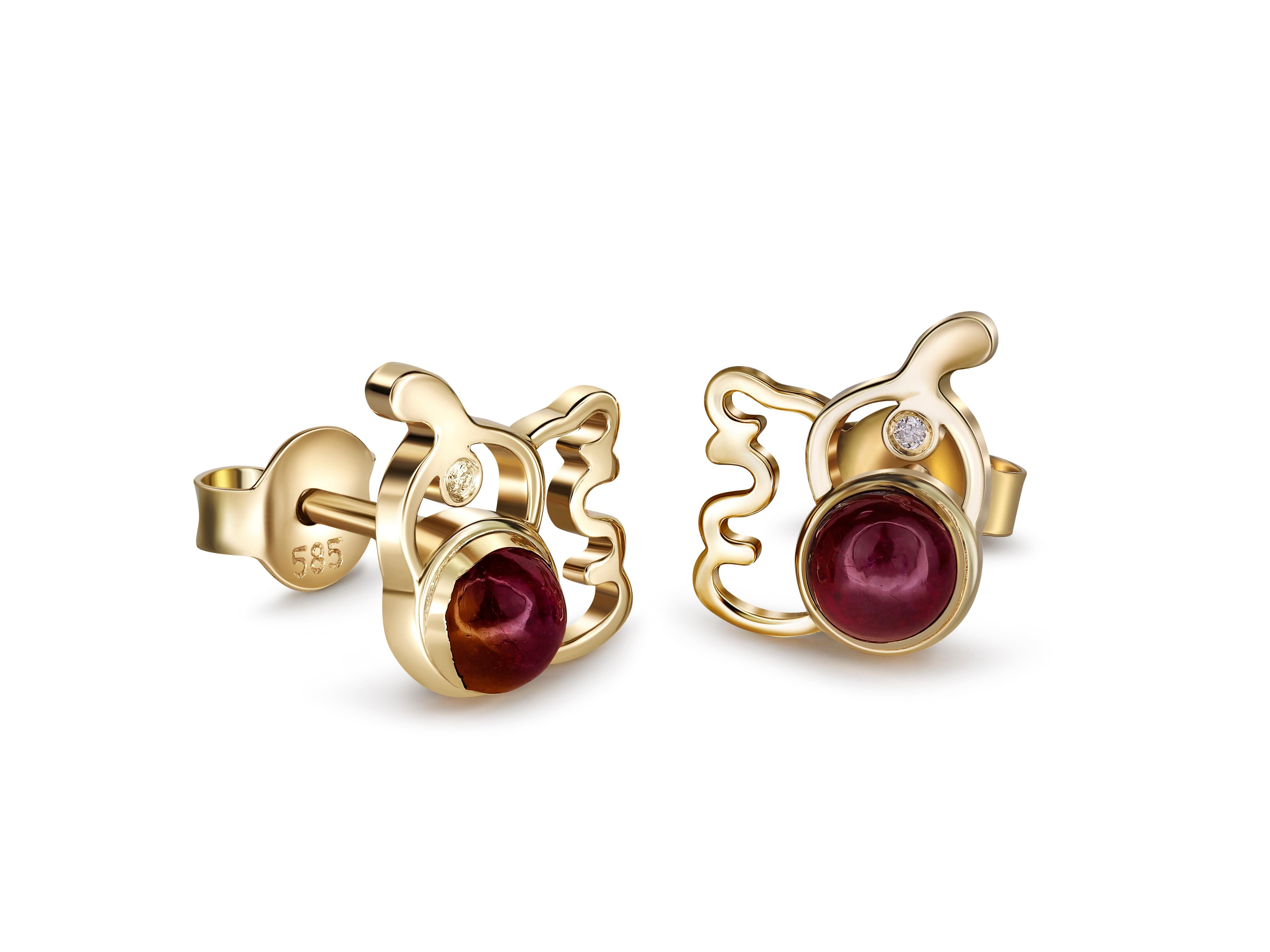 Modern Ruby Earrings Studs in 14 Karat Gold, Elephant Ruby Studs, Cabochon Ruby Studs For Sale