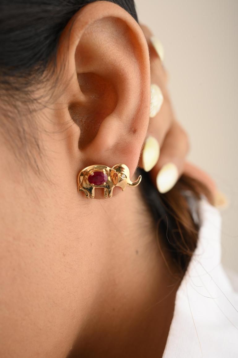 Oval Cut Real Ruby Elephant Pushback Stud Earrings 18k Solid Yellow Gold, Gift For Her For Sale