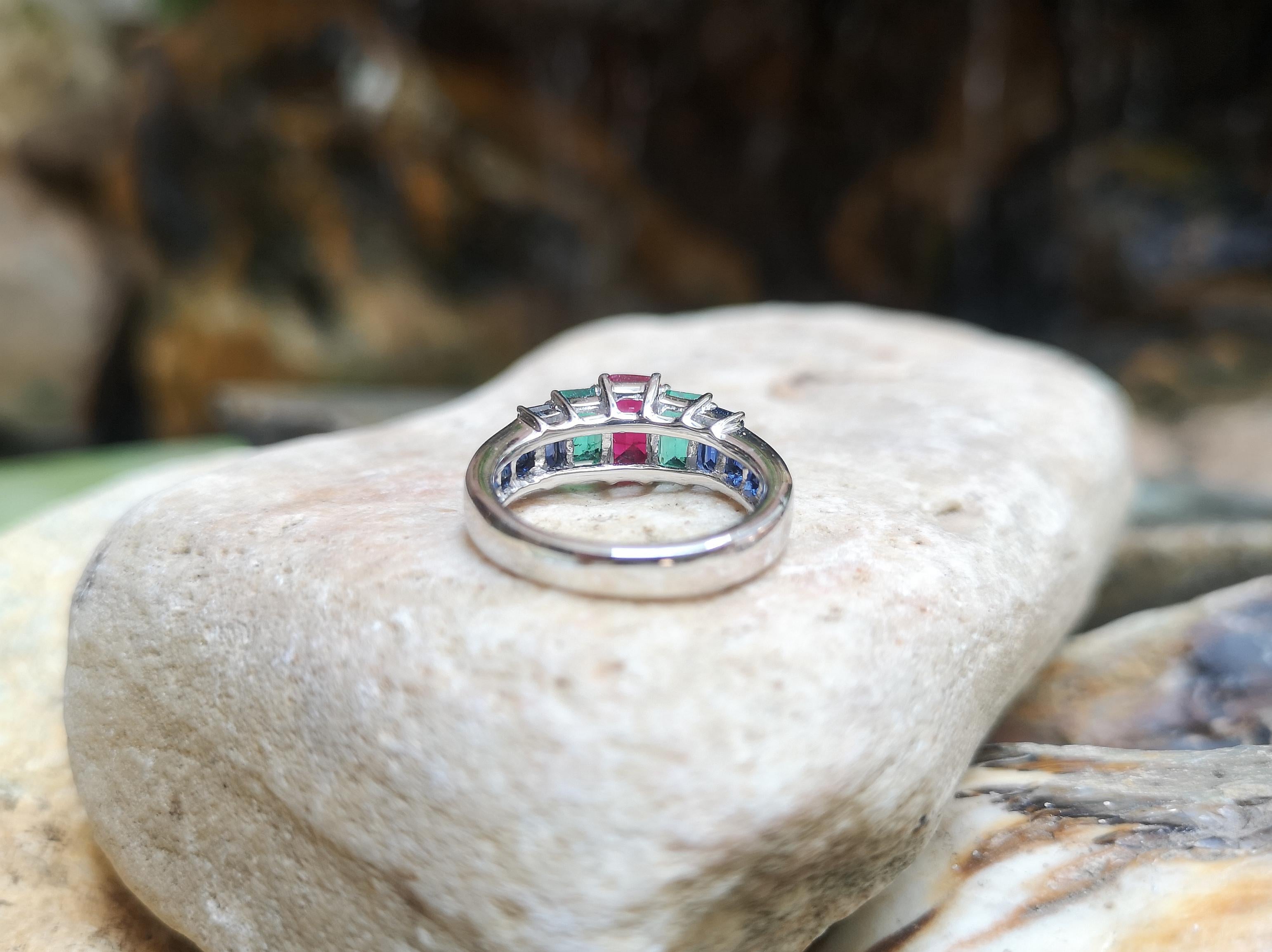 Ruby, Emerald and Blue Sapphire Ring Set in 18 Karat White Gold Settings For Sale 4