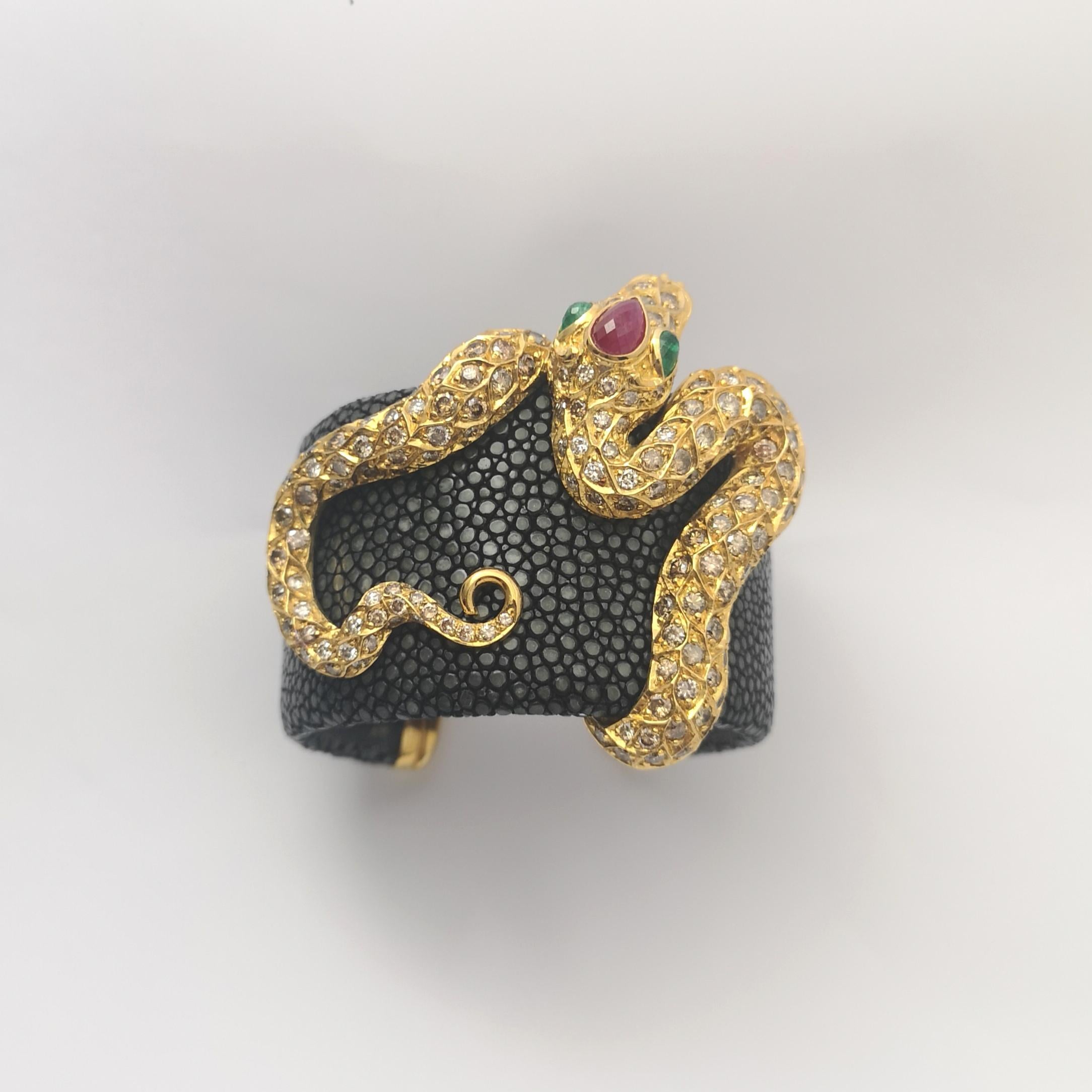 Ruby, Emerald and Brown Diamond Snake Bangle in Stingray and 18K Gold Settings For Sale 4