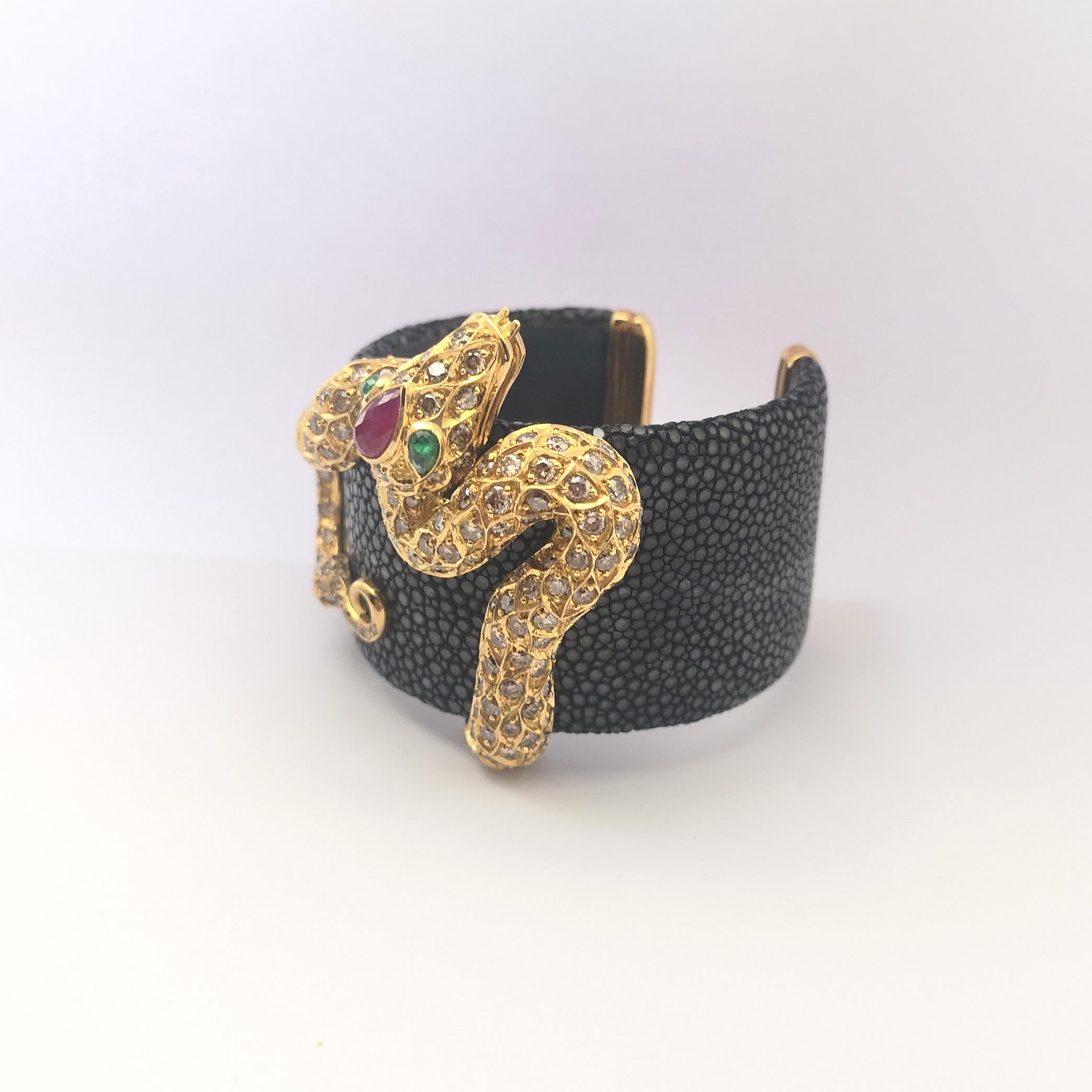 Ruby, Emerald and Brown Diamond Snake Bangle in Stingray and 18K Gold Settings For Sale 8