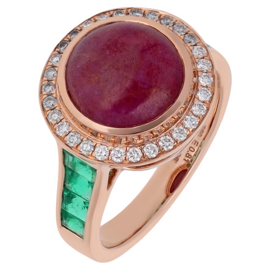 Anello con rubino, smeraldo e diamante in vendita