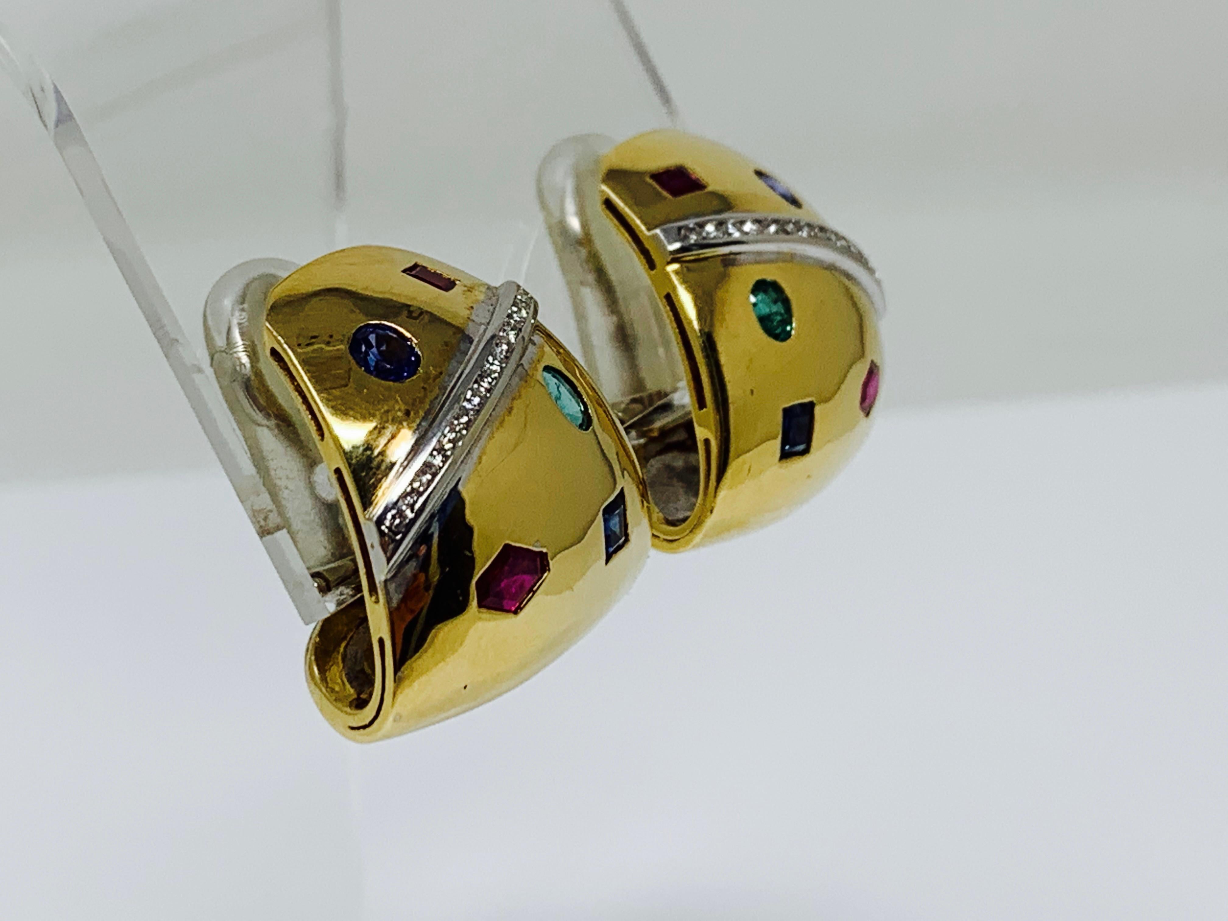 Ruby, Emerald, Blue Sapphire and Diamond Studs in 18 Karat Yellow Gold In Excellent Condition For Sale In New York, NY
