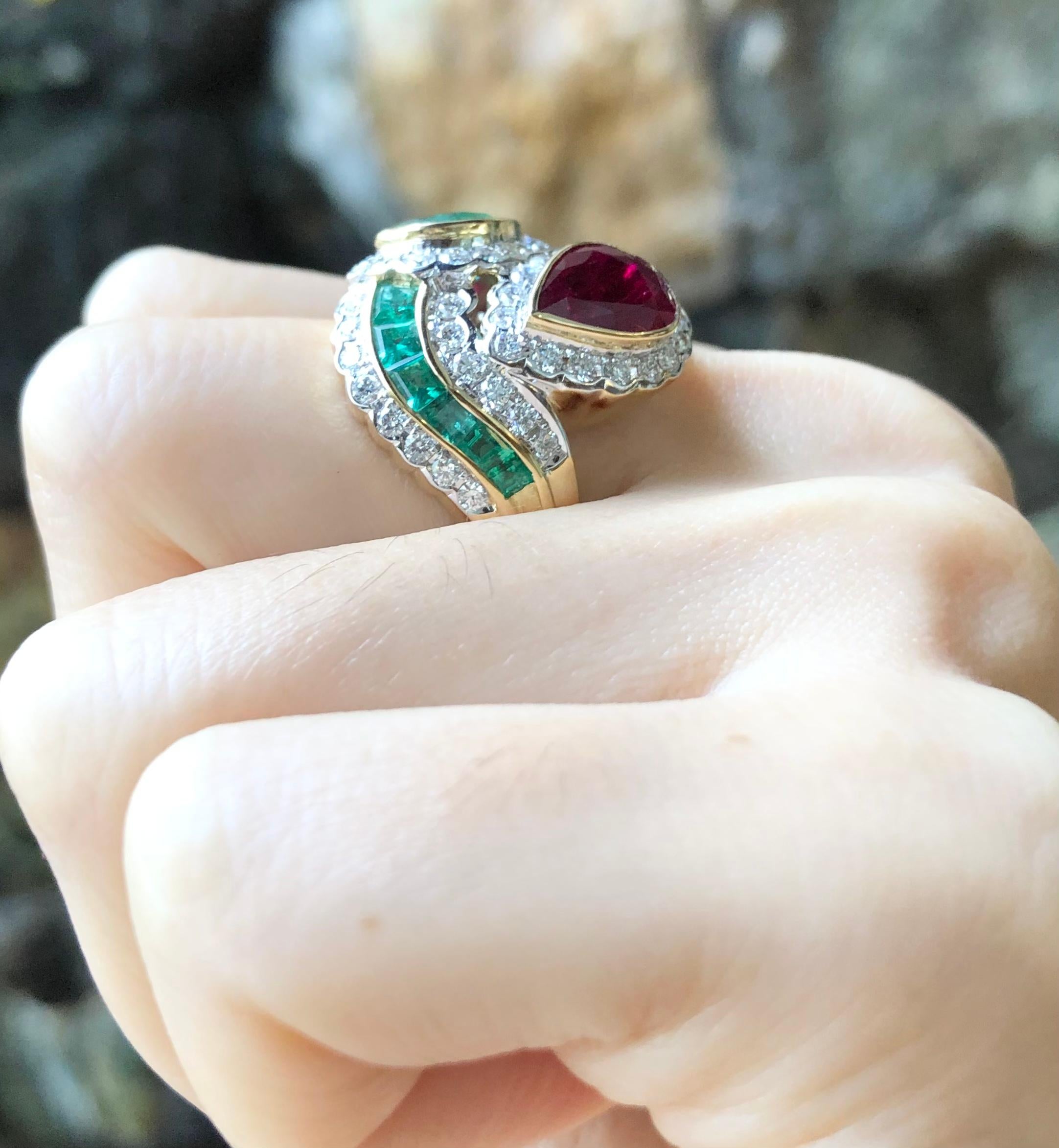 Women's Ruby, Emerald with Diamond Ring Set in 18 Karat Gold Settings For Sale