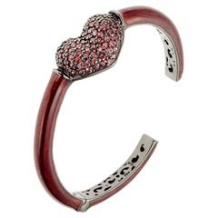 Bracciale con cuore incrostato di rubini in argento Sterling Silver