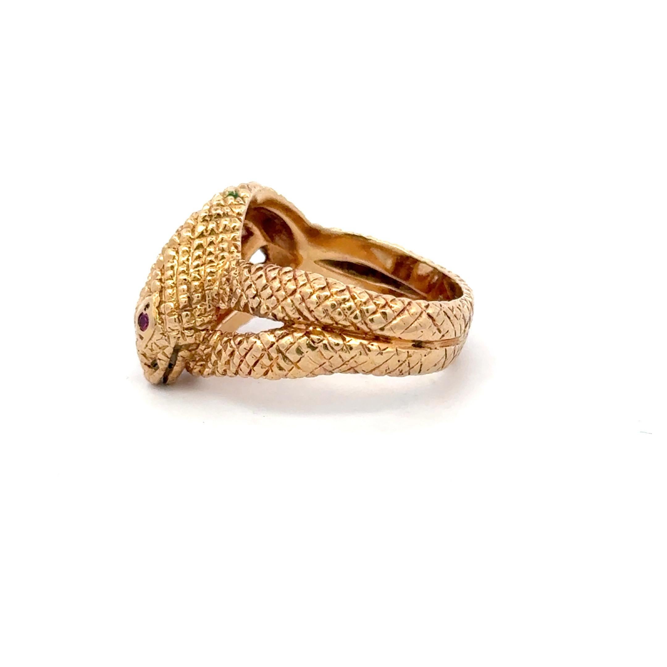 Round Cut Ruby Eye Snake Wrap Band Ring 14 Karat Yellow Gold 11.6 Grams For Sale