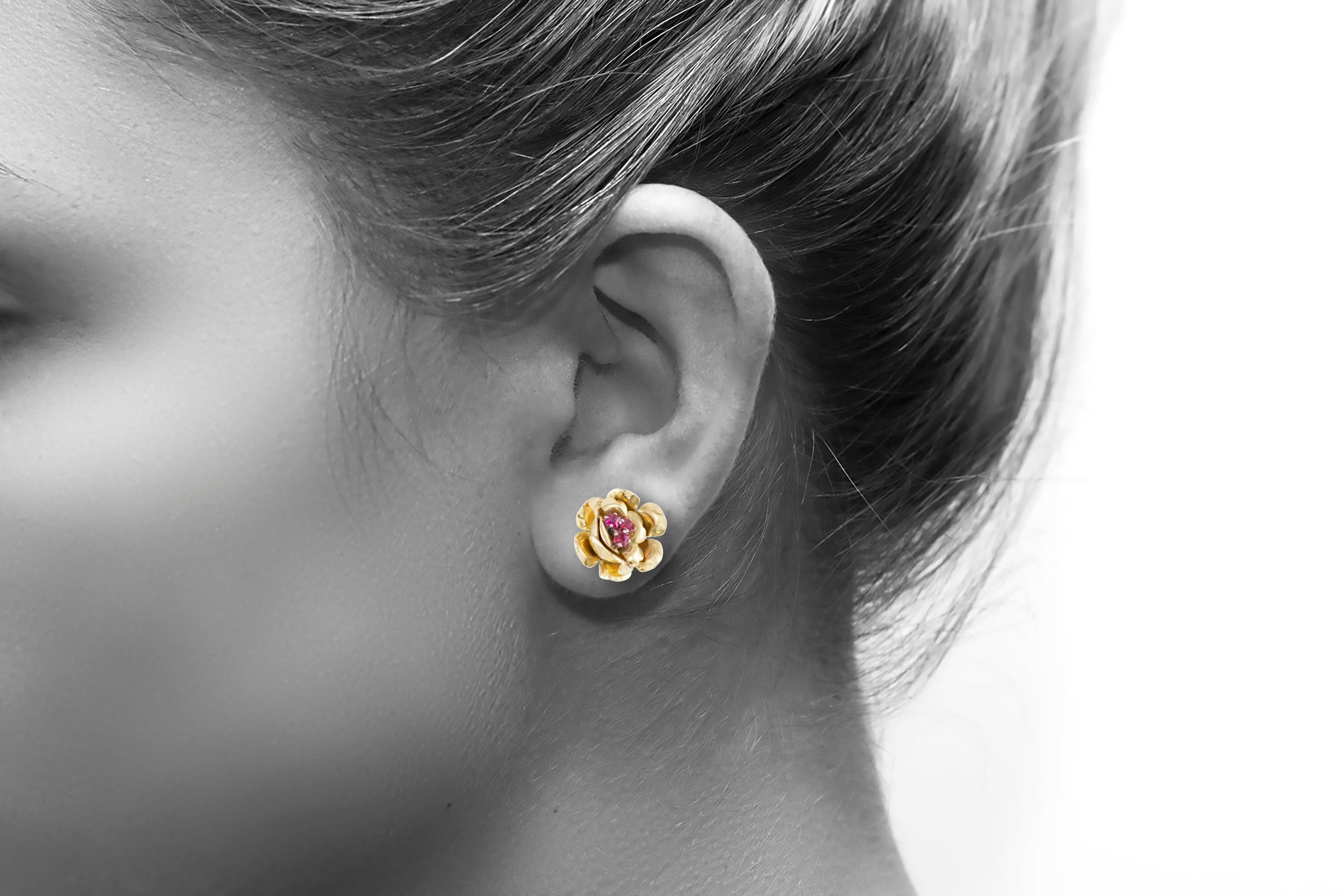 Square Cut Ruby Floral Gold Stud Earrings For Sale
